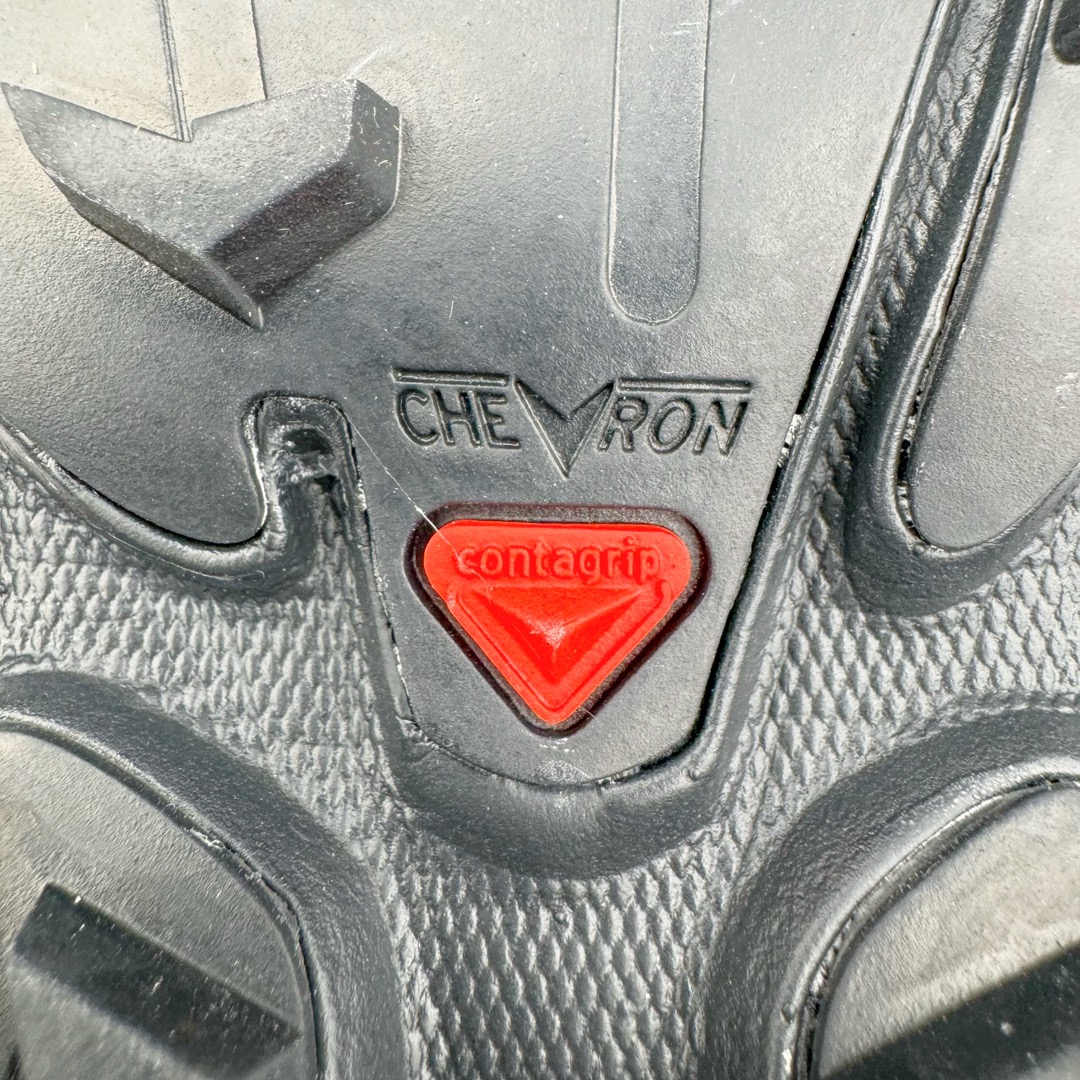 图片[18]-＃绿X/GX Salomon XT-6 萨洛蒙复古潮流户外机能登山跑鞋 纯原外贸平台特供订单 耗时半年巨作 全套原纸板楦头开发 原厂特供网布配套加持 确保原汁原味 完美呈现版型 原档数据独家私模五层组合大底 男女鞋同步官方开发至46.5 原装Ortholite轻量化鞋垫 中底布带钢印编号 原厂TPU锁扣 进口港宝加持 后跟自然饱满 还原公司包裹性 鞋面以“锯齿”状的包裹系统呈现 在基色底之下加入了各种色点缀 将公司的最新技术和时尚前卫的造型融入耐用的长跑款式中 鞋面由 TPU 薄膜制成 并焊接在高耐磨网眼上 使其既时尚又坚固 由 ACS底盘支撑 可增强稳定性和支撑力 以及由橡胶凸耳 Contragrip外底覆盖的 EVA 缓冲中底 旨在应对崎岖的地形 鞋舌上的彩色Salomon 标签、Quicklace 系统以及鞋头、鞋舌和鞋跟上的附加品牌使细节更加完美 让穿着者可以轻松驾驭户外与通勤下的任何运动生活场景 无缝鞋身户外随意纵横 颜值与脚感兼备 出街通勤 绝对非常吸睛 你值得拥有 尺码：36 36.5 37.5 38 38.5 39 40 40.5 41 42 42.5 43 44 44.5 45 46 46.5 注意：偏小1码-选品中心