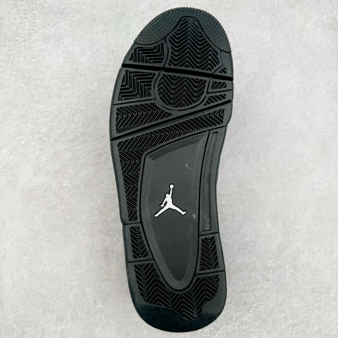 图片[9]-＃Lw纯原 Air Jordan AJ4 RM 重制版低帮复古篮球鞋 FQ7939-004 采用了低帮的设计 并保留了众多AJ4的经典元素 鞋身以皮革、麂皮材质拼接打造 AJ4经典的TPU材质延伸至后跟 增强鞋款稳定性 而鞋身侧面的网格设计则被取消 尾部的NIKE AIR标志也得到保留 并同时带有飞人logo 中底部分同样搭载了可视AIR气垫 鞋底采用米白色中底和外底呈现 为整个设计收尾 尺码：36 36.5 37.5 38 38.5 39 40 40.5 41 42 42.5 43 44 44.5 45 46 47.5-选品中心