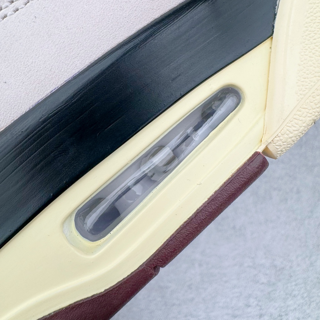 图片[20]-＃PK纯原 A Ma Maniére x Air Jordan AJ4 Retro SP\\\”Violet Ore\\\” AMM联名淡粉 FZ4810-200 圈内最强四代 耗时半年巨作 全套原纸板楦头开发 原厂特供皮料加持 确保原汁原味 完美呈现四代版型 一比一鞋头弧度高度鞋身弧度 数据细节工艺流程均保持原鞋一致 原厂TPU网格鞋带扣 正确内里网布 菱角分明不变形无多余毛边 柔软性质感一致于原鞋 市场唯一原厂鞋扣模具 背面可见隐藏注塑口 原厂织唛标 原厂飞人电绣工艺 尾指中部跳三针 独家绑鞋带手法 印刷中底布 四线拉帮 米色美纹纸贴合固定 进口港宝加持 后跟自然饱满 全鞋荧光划线卡点 追求极致完美 每一双都是工艺品 多重QC质检 超越公司货的品控标准 实实在在的免检产品 尺码：36 36.5 37.5 38 38.5 39 40 40.5 41 42 42.5 43 44 44.5 45 46 47.5-选品中心