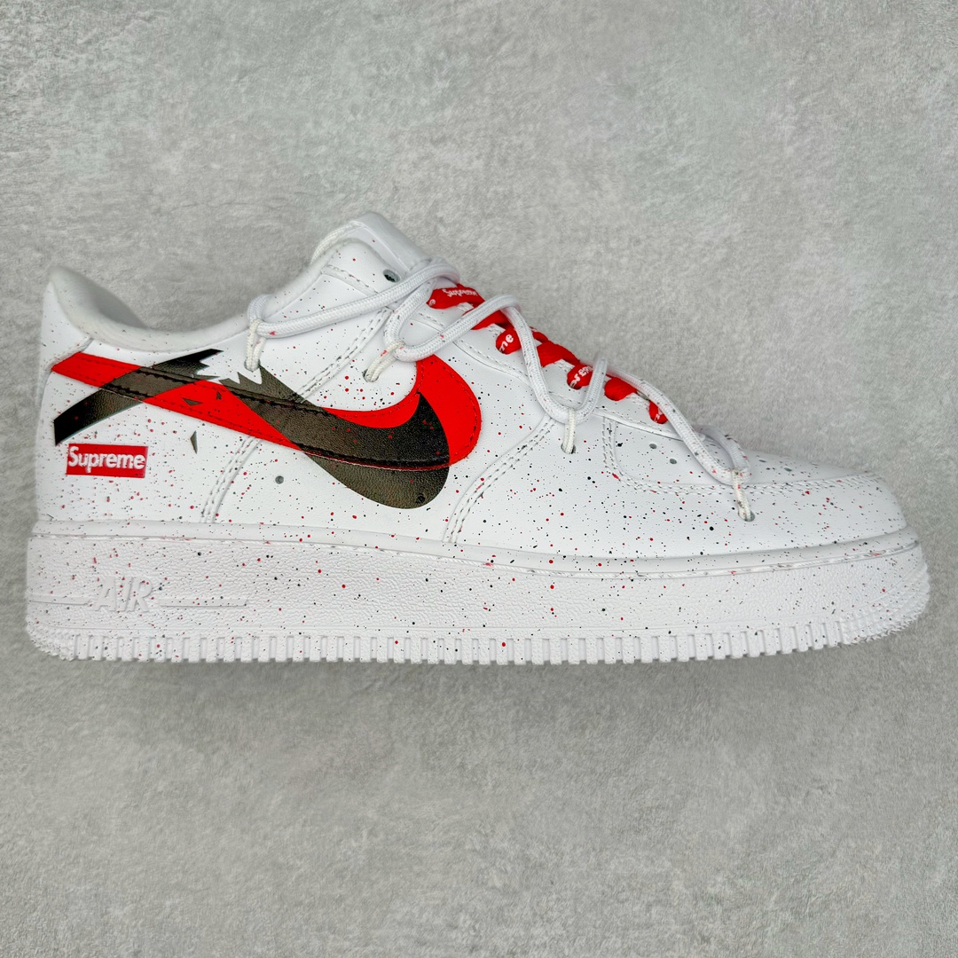 NK Air Force 1´07 Low 空军一号低帮百搭休闲运动板鞋 CU9225-101 柔软、弹性十足的缓震性能和出色的中底设计 横跨复古与现代的外型结合 造就出风靡全球 三十多年的Force 1 直到今天还深受青睐 尺码：36 36.5 37.5 38 38.5 39 40 40.5 41 42 42.5 43 44 44.5 45-选品中心