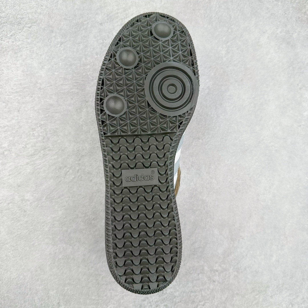 图片[9]-＃福利特价 AD Original Samba OG 复古经典轻便板鞋 这款桑巴鞋展示了高质量的工艺 带有装饰的超锁缝制和无缝的手感 柔软、柔软的皮革造型和标志性的3条纹完成了精致的外观 正规合身鞋带 鞋面上有绒面鞋垫 橡胶鞋底 享受正畸套筒软感 自50年代首次亮相以来就一直在赢得粉丝的青睐 尺码：36 36.5 37 38 38.5 39 40 40.5 41 42 42.5 43 44 44.5 45-选品中心