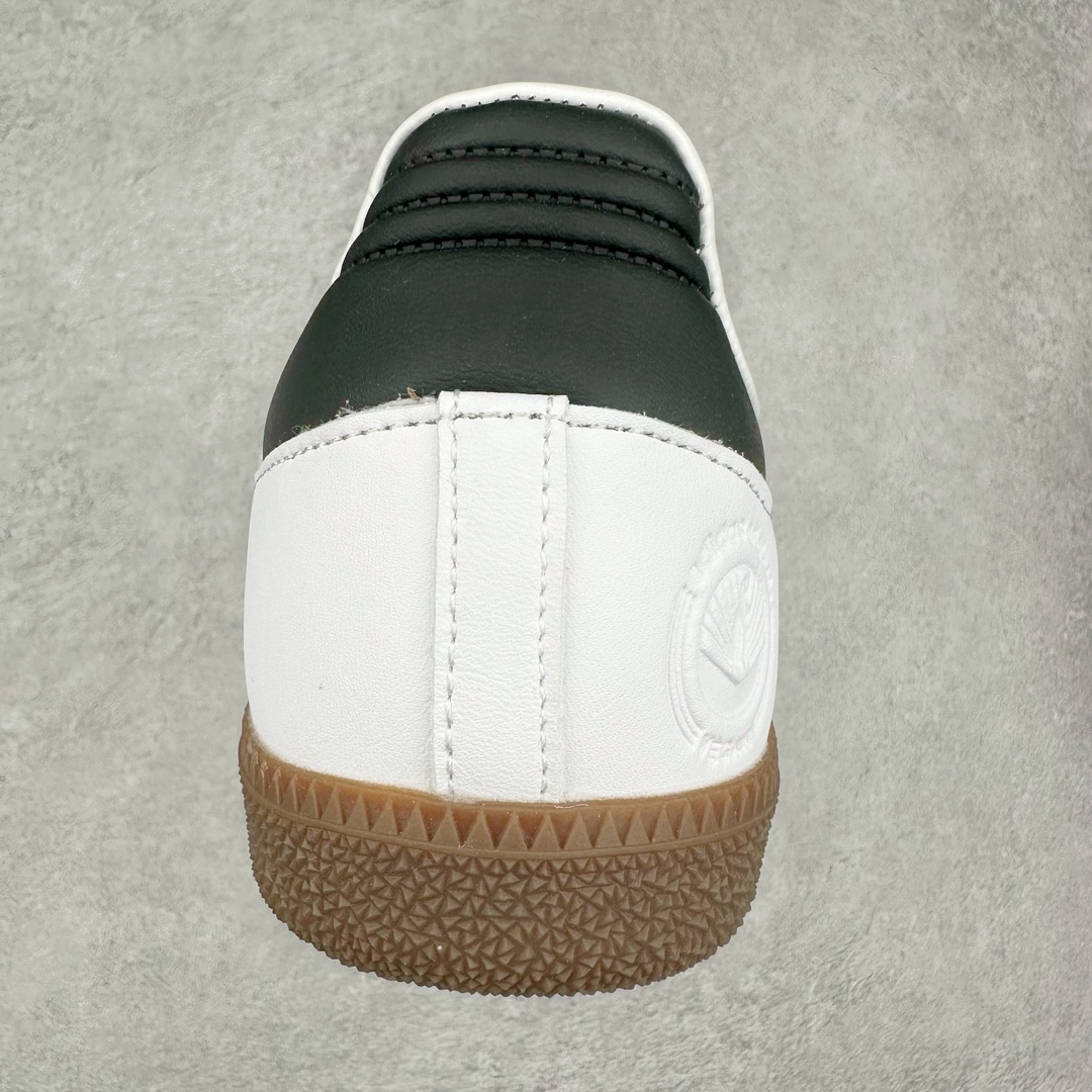 图片[8]-＃福利特价 AD Original Samba OG 复古经典轻便板鞋 这款桑巴鞋展示了高质量的工艺 带有装饰的超锁缝制和无缝的手感 柔软、柔软的皮革造型和标志性的3条纹完成了精致的外观 正规合身鞋带 鞋面上有绒面鞋垫 橡胶鞋底 享受正畸套筒软感 自50年代首次亮相以来就一直在赢得粉丝的青睐 尺码：36 36.5 37 38 38.5 39 40 40.5 41 42 42.5 43 44 44.5 45-选品中心