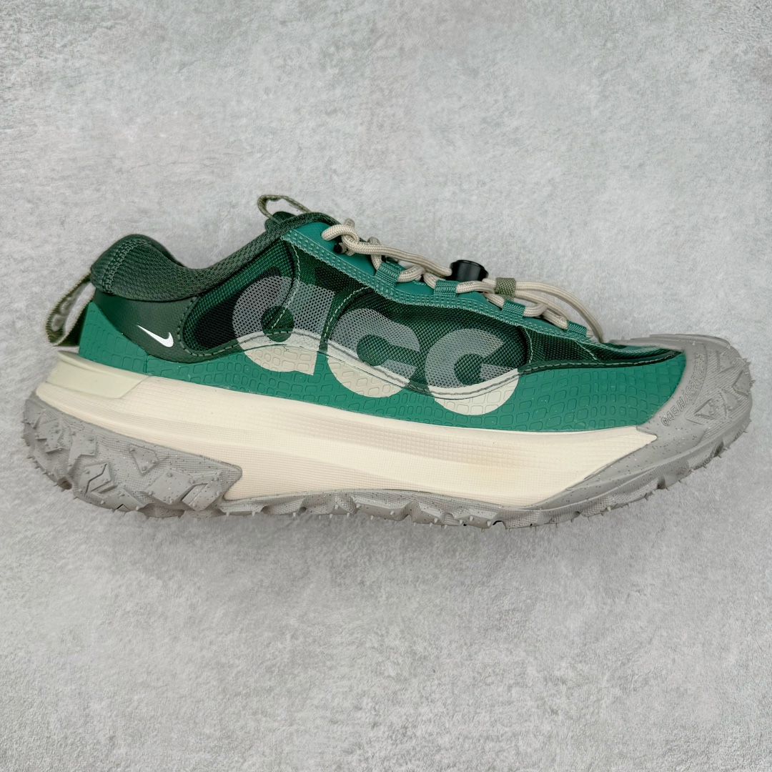 ＃AW纯原 NK ACG Mountain Fly 2 SE 复古潮流户外登山鞋防水慢跑鞋 DV7903-300 全新来袭 该款沿袭前代高帮版型的设计传统 轻盈鞋面结合灵巧的脚踝包裹设计 为双足打造出一体化的舒适脚感 助力轻松畅行 中底融入柔软的React泡棉与Vaporfiy 科技 让你在岩石小径徒步时也像行走在都市般轻松舒适 粘性橡胶大底铸就了攀岩级别的出众抓地力 助你从容面对各种环境挑战 尺码：36 36.5 37.5 38 38.5 39 40 40.5 41 42 42.5 43 44 44.5 45 46-选品中心