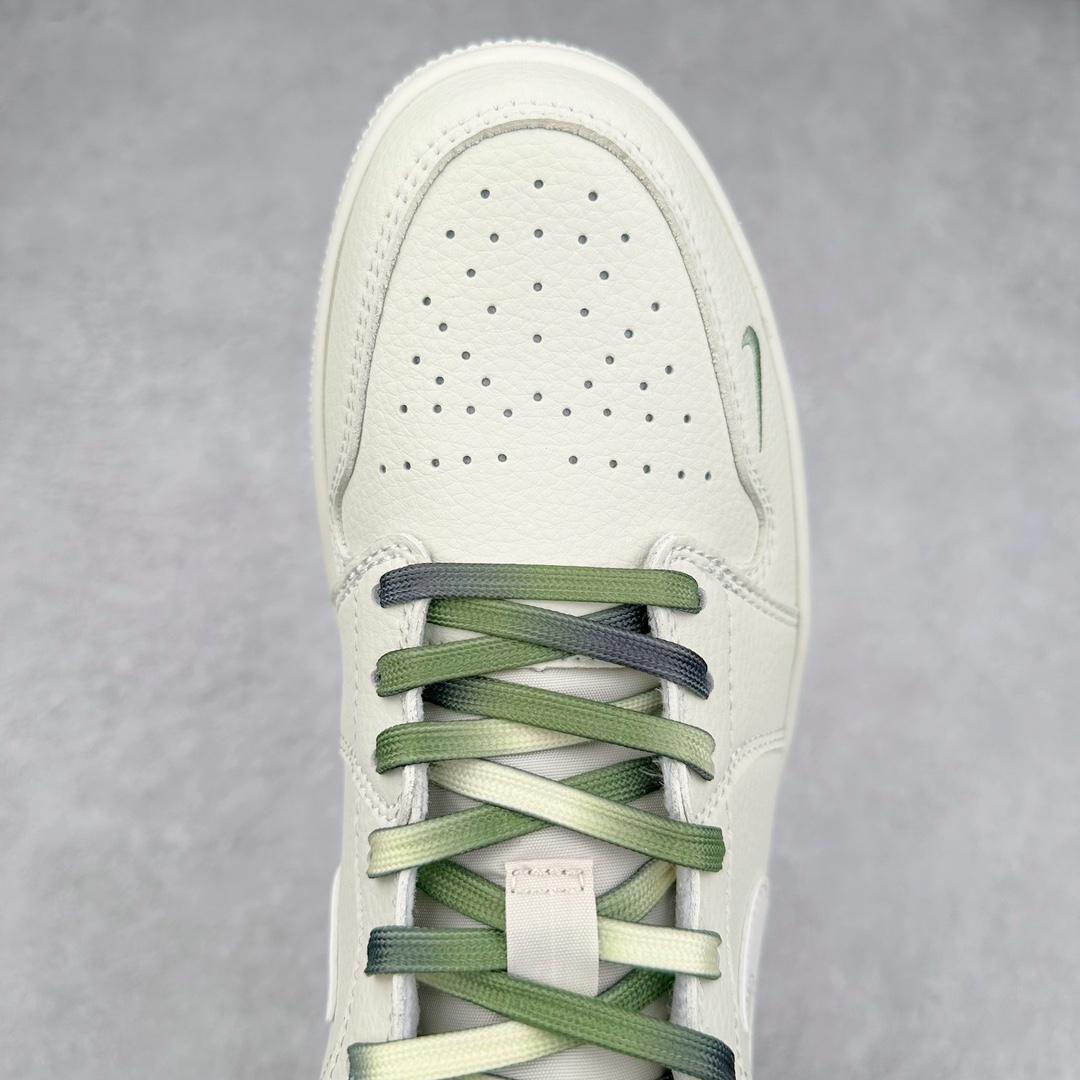 图片[4]-Air Jordan AJ1 Low 低帮系列定制配色 DC2024-029 原厂内置气垫魔块 A模大底 头层小牛皮 鞋舌AJ原厂专用牛津布+AJ专用反口珍珠布+原厂无杂质高弹内里海棉+特殊封边弹力鞋带 尺码：36 36.5 37.5 38 38.5 39 40 40.5 41 42 42.5 43 44 44.5 45 46-选品中心