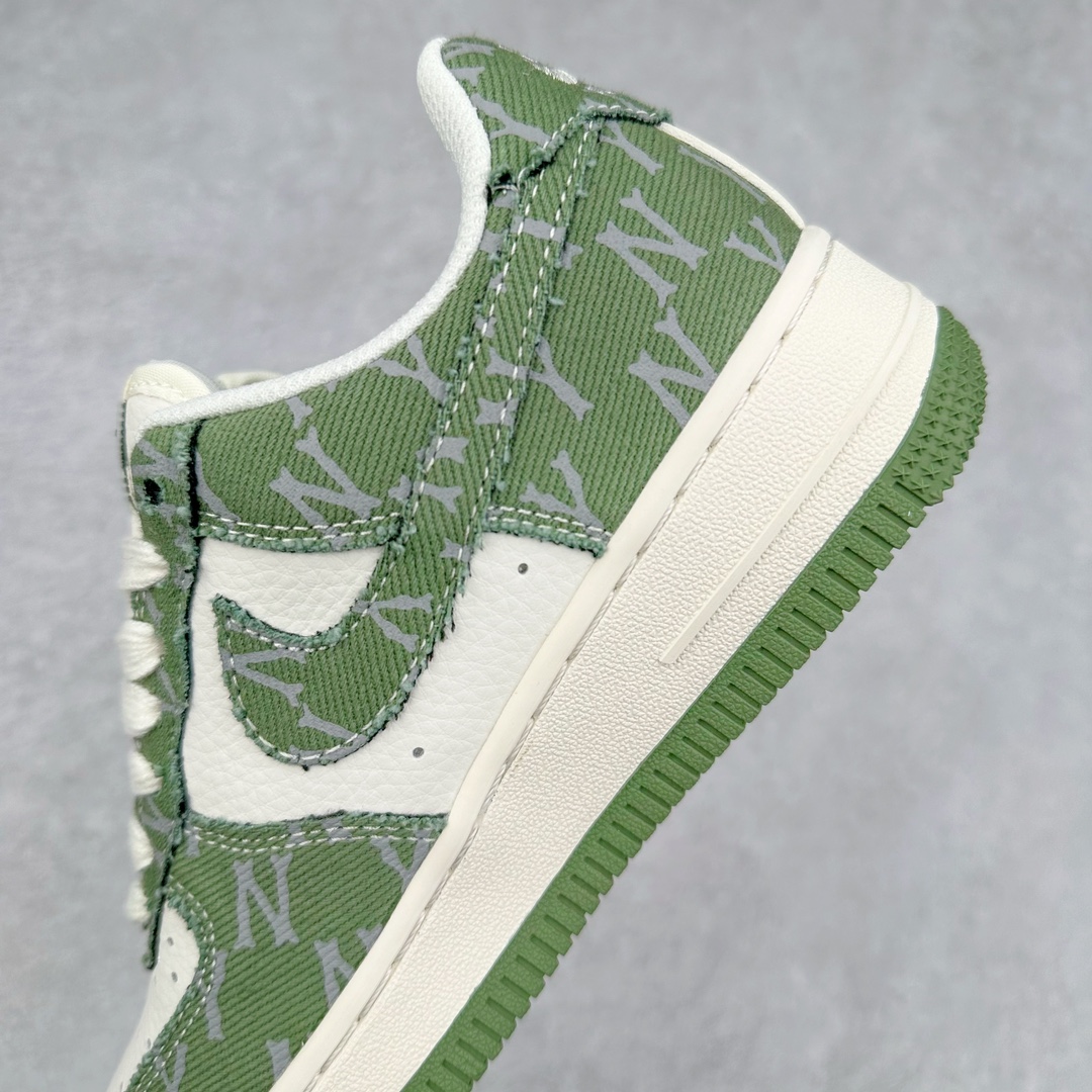 图片[7]-NK Air Force 1´07 Low 空军一号低帮百搭休闲运动板鞋 HD1968-029 柔软、弹性十足的缓震性能和出色的中底设计 横跨复古与现代的外型结合 造就出风靡全球 三十多年的Force 1 直到今天还深受青睐 尺码：36 36.5 37.5 38 38.5 39 40 40.5 41 42 42.5 43 44 44.5 45-选品中心