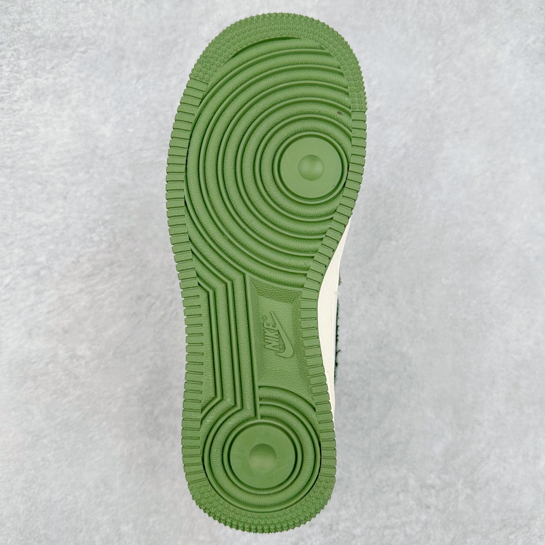 图片[9]-NK Air Force 1´07 Low 空军一号低帮百搭休闲运动板鞋 HD1968-029 柔软、弹性十足的缓震性能和出色的中底设计 横跨复古与现代的外型结合 造就出风靡全球 三十多年的Force 1 直到今天还深受青睐 尺码：36 36.5 37.5 38 38.5 39 40 40.5 41 42 42.5 43 44 44.5 45-选品中心