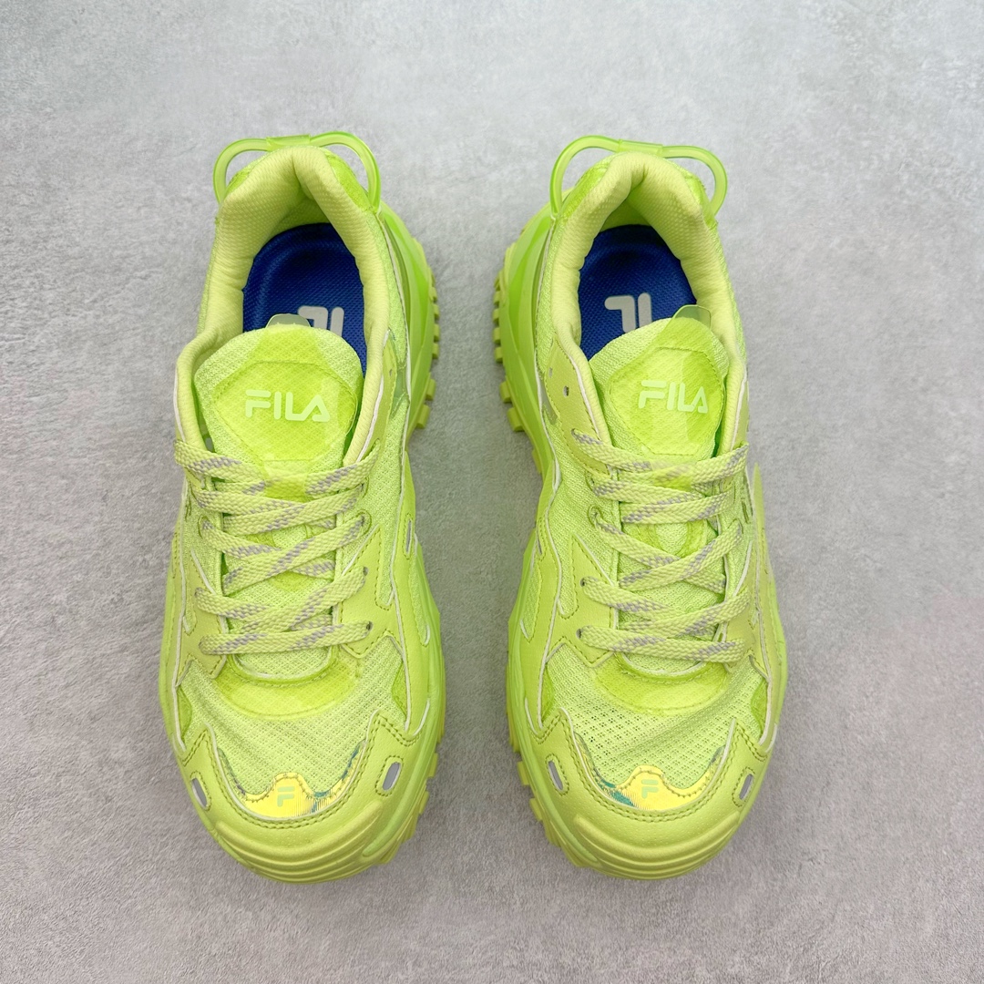 图片[2]-斐乐Fila Fusion Bianco 硬糖系列老爹风增高厚底复古中性休闲运动慢跑鞋 FILA FUSION正式推出全新BIANCO硬糖鞋，该鞋款灵感来自于阿尔卑斯山最高峰Moute Bianco的灵感，同时全掌搭载TECNO-PIUMAX轻能发泡科技，鞋面上穿插了层次丰富的设计，更增添酷炫感。大底采用山峦起伏的设计理念，整个夏天，带你感受来自阿尔卑斯雪山的凉爽。BIANCO硬糖鞋是FILA FUSION为女性打造的全新专属鞋款，BIANCO在意大利语中意为白色，BIANCO鞋底上的棱形结构意为雪山上晶莹剔透的水晶，又好像一颗颗甜美的硬糖，代表着外表绚丽、内心坚定，拥有自己主张的女性主义。让每个穿上的女生都能做最亮的高冷百变女王，可甜可飒，夏日炎炎，有硬糖更甜！尺码：35.5 36 36.5 37.5 38 38.5 39 40-选品中心