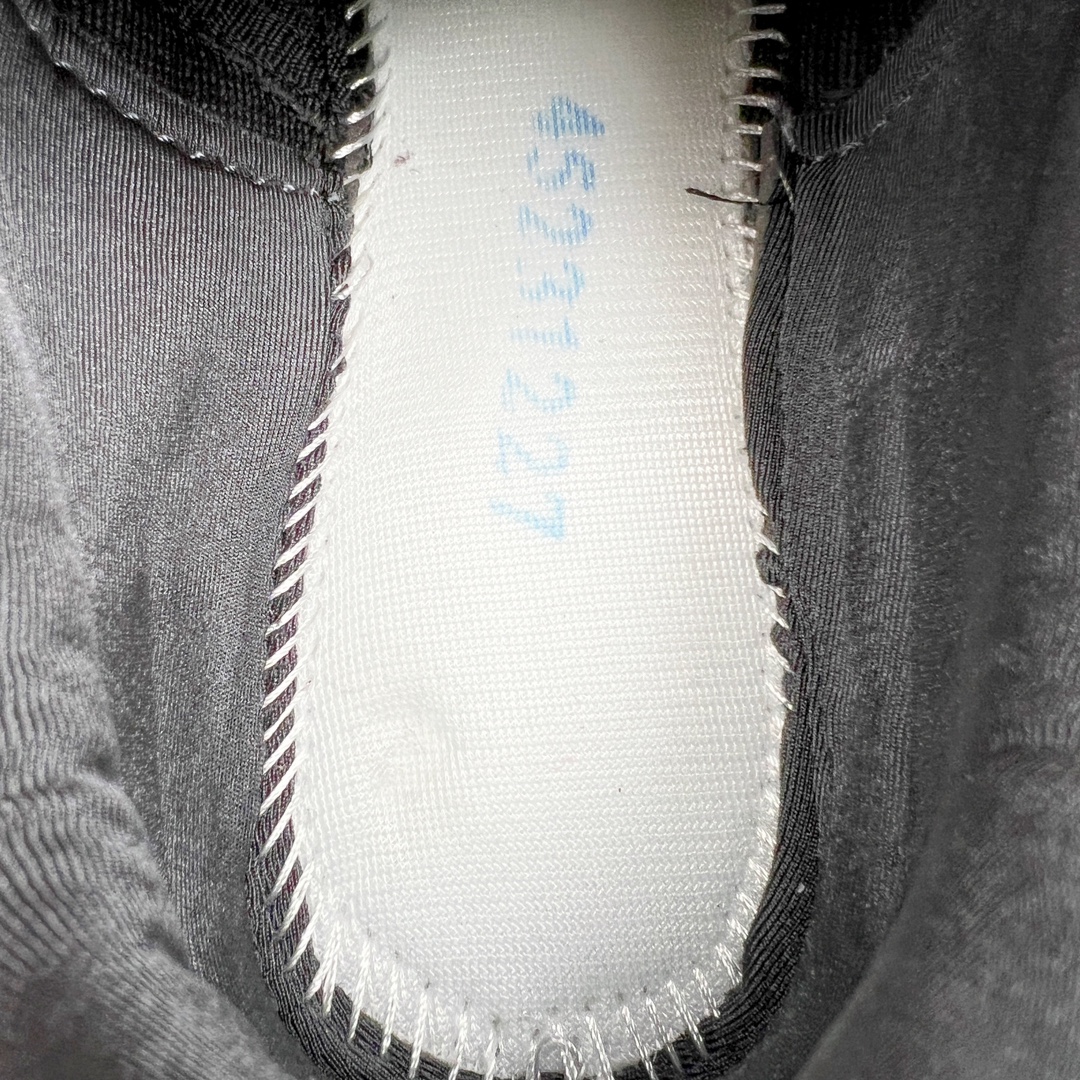 图片[10]-＃ZX Asics Gel-Kayano K14 亚瑟士系列复古舒适织物合成革减震防滑耐磨低帮休闲跑步鞋 内卷时代 纯原品质 真标价格 市场顶级版本 原装纸板楦头开发 独家私模五层组合大底 原厂定制缓震硅胶加持 原盒原配 官方四联吊牌 一比一同步原鞋工艺和用料 鞋面原厂“三明治”多层网布 区别其他同价版本 鞋垫采用原厂OrthoLite欧索莱材质 非普通海玻璃鞋垫 后跟一样采用了GEL缓震胶 整体系列设计非常的科技感 锻炼跑步的同时让你一样时尚百搭 尺码：36 37 37.5 38 39 39.5 40 40.5 41.5 42 42.5 43.5 44 44.5 45-选品中心