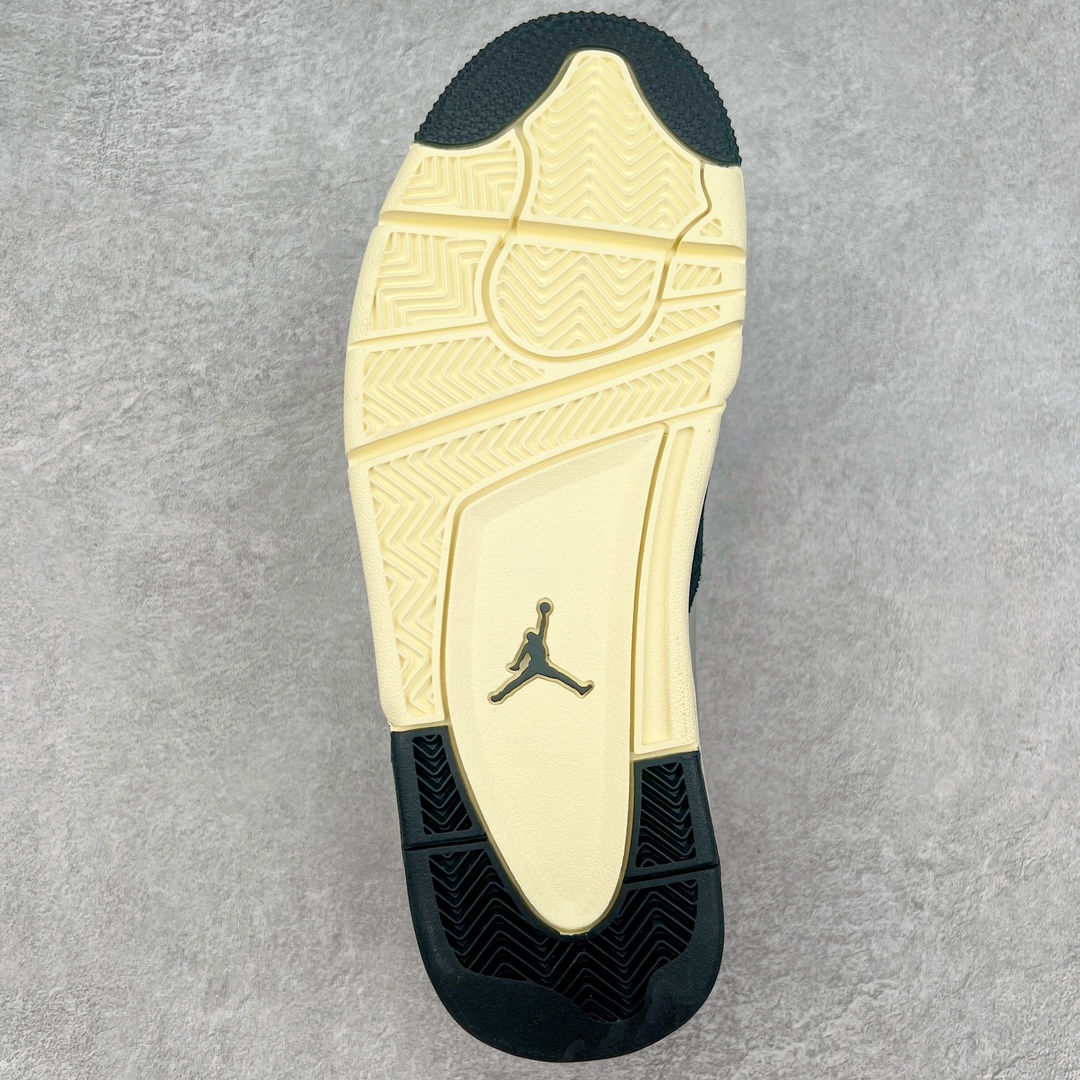图片[9]-＃KZ纯原 Air Jordan AJ4 RM 重制版低帮复古篮球鞋 黑白 FQ7939-006 亲自操刀耗时半年巨作 全套原纸板楦头开发 确保原汁原味 完美呈现版型 一比一鞋头弧度高度鞋身弧度 原厂TPU 正确内里网布 菱角分明不变形无多余毛边 柔软性质感一致于原鞋 原厂织唛标 原厂飞人电绣工艺 尾指中部跳三针 独家绑鞋带手法 印刷中底布 四线拉帮 米色美纹纸贴合固定 进口港宝加持 后跟自然饱满 全鞋荧光划线卡点 追求极致完美 每一双都是工艺品 多重QC质检 超越公司货的品控标准 实实在在的免检产品 采用了低帮的设计 并保留了众多AJ4的经典元素 鞋身以皮革、麂皮材质拼接打造 AJ4经典的TPU材质延伸至后跟 增强鞋款稳定性 而鞋身侧面的网格设计则被取消 尾部的NIKE AIR标志也得到保留 并同时带有飞人logo 中底部分同样搭载了可视AIR气垫 鞋底采用米白色中底和外底呈现 为整个设计收尾 尺码：36 36.5 37.5 38 38.5 39 40 40.5 41 42 42.5 43 44 44.5 45 46 47.5-选品中心