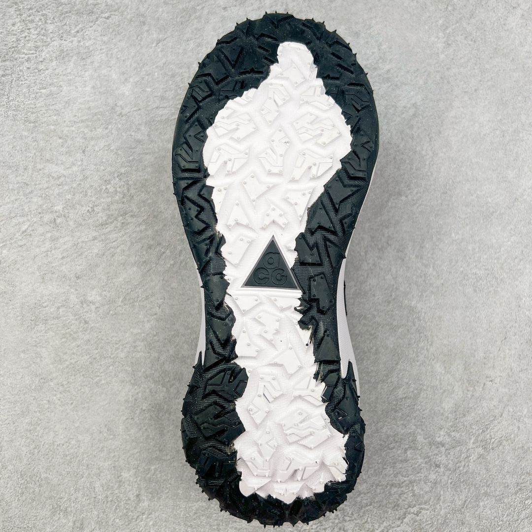 图片[9]-＃AW纯原 NK ACG Mountain Fly 2 SE 复古潮流户外登山鞋防水慢跑鞋 DV7903-100 全新来袭 该款沿袭前代高帮版型的设计传统 轻盈鞋面结合灵巧的脚踝包裹设计 为双足打造出一体化的舒适脚感 助力轻松畅行 中底融入柔软的React泡棉与Vaporfiy 科技 让你在岩石小径徒步时也像行走在都市般轻松舒适 粘性橡胶大底铸就了攀岩级别的出众抓地力 助你从容面对各种环境挑战 尺码：36 36.5 37.5 38 38.5 39 40 40.5 41 42 42.5 43 44 44.5 45 46-选品中心