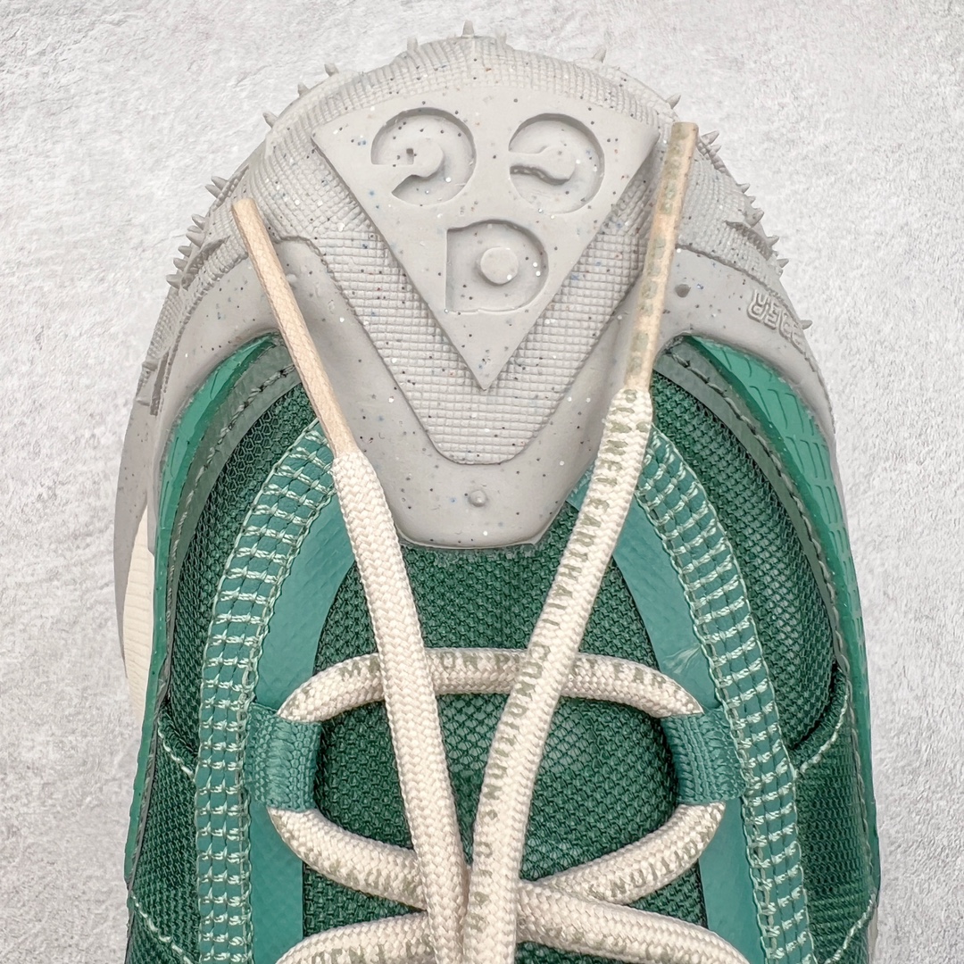 图片[17]-＃AW纯原 NK ACG Mountain Fly 2 SE 复古潮流户外登山鞋防水慢跑鞋 DV7903-300 全新来袭 该款沿袭前代高帮版型的设计传统 轻盈鞋面结合灵巧的脚踝包裹设计 为双足打造出一体化的舒适脚感 助力轻松畅行 中底融入柔软的React泡棉与Vaporfiy 科技 让你在岩石小径徒步时也像行走在都市般轻松舒适 粘性橡胶大底铸就了攀岩级别的出众抓地力 助你从容面对各种环境挑战 尺码：36 36.5 37.5 38 38.5 39 40 40.5 41 42 42.5 43 44 44.5 45 46-选品中心