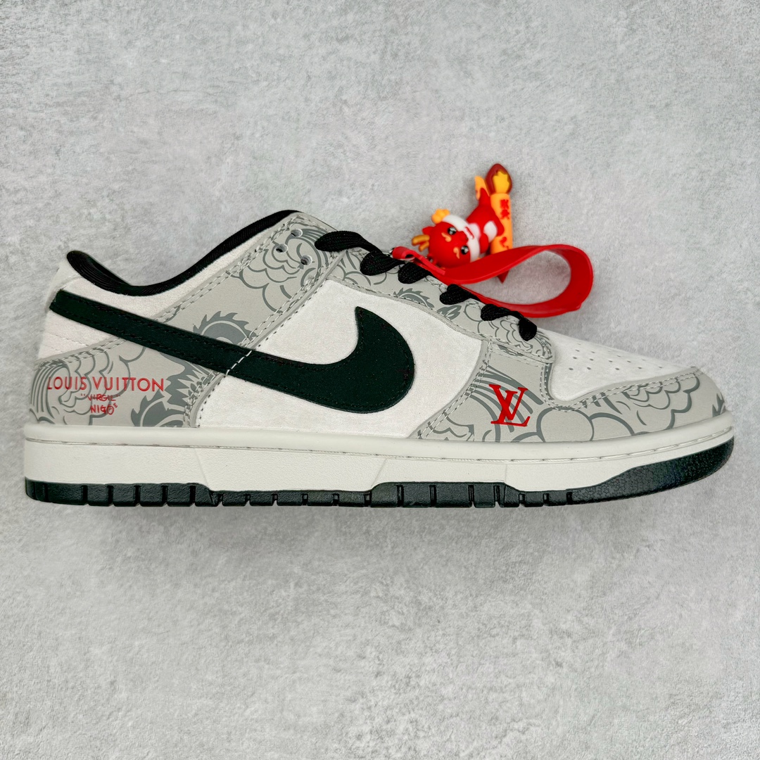 图片[3]-＃国庆福利 NK Dunk Low 定制配色 之前3XX的货 全码清仓 好好把握 大厂出品 极力推荐 原装头层材料 独家版型蒸餾加工帶來的是更好的视觉和脚感体验大厂纯原品质出货 清洁度 电绣工艺 皮料切割干净无任何毛边 细节完美 尺码：36 36.5 37.5 38 38.5 39 40 40.5 41 42 42.5 43 44 44.5 45-选品中心