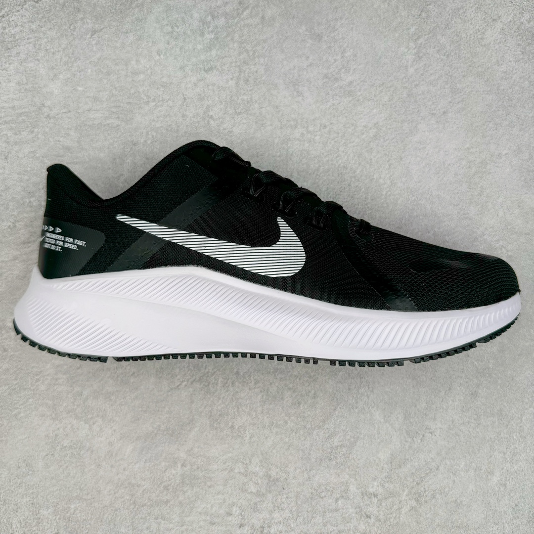 ＃国庆福利 NK Zoom Pegasus 飞马马拉松系列网面透气缓震疾速跑鞋 九针眼网纱透气缓震疾速跑鞋 焕新升级 助力攻克湿滑的跑步征程 外底设计结合凹槽 铸就非凡抓地力 粘性橡胶助力提供非凡抓地力 合成材质与织物包覆双足 营造如袜子般透气舒适的穿着体验 传统鞋带系统易于调节 塑就个性化贴合体验 尺码：36 36.5 37.5 38 38.5 39 40 40.5 41 42 42.5 43 44 44.5 45-选品中心