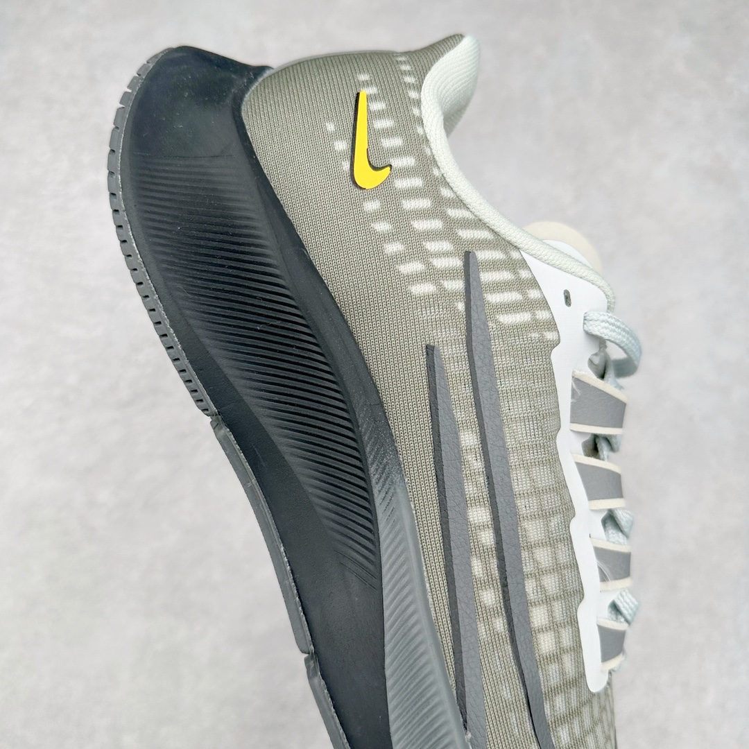 图片[6]-＃国庆福利 NK Zoom Pegasus 飞马马拉松系列网面透气缓震疾速跑鞋 九针眼网纱透气缓震疾速跑鞋 焕新升级 助力攻克湿滑的跑步征程 外底设计结合凹槽 铸就非凡抓地力 粘性橡胶助力提供非凡抓地力 合成材质与织物包覆双足 营造如袜子般透气舒适的穿着体验 传统鞋带系统易于调节 塑就个性化贴合体验 尺码：36 36.5 37.5 38 38.5 39 40 40.5 41 42 42.5 43 44 44.5 45-选品中心