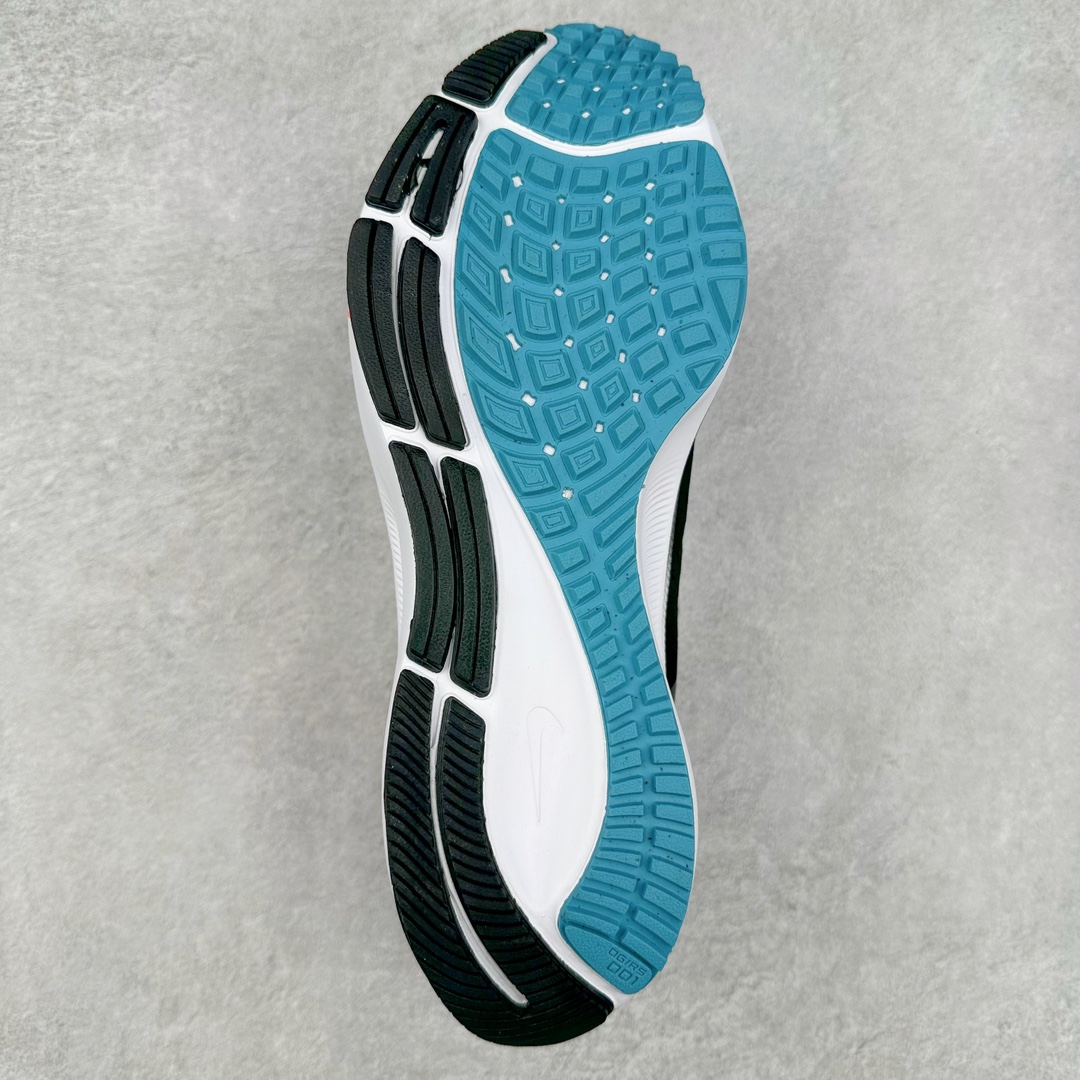 图片[9]-＃国庆福利 NK Zoom Pegasus 飞马马拉松系列网面透气缓震疾速跑鞋 九针眼网纱透气缓震疾速跑鞋 焕新升级 助力攻克湿滑的跑步征程 外底设计结合凹槽 铸就非凡抓地力 粘性橡胶助力提供非凡抓地力 合成材质与织物包覆双足 营造如袜子般透气舒适的穿着体验 传统鞋带系统易于调节 塑就个性化贴合体验 尺码：36 36.5 37.5 38 38.5 39 40 40.5 41 42 42.5 43 44 44.5 45-选品中心