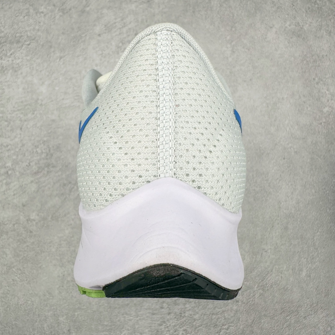 图片[8]-＃国庆福利 NK Zoom Pegasus 飞马马拉松系列网面透气缓震疾速跑鞋 九针眼网纱透气缓震疾速跑鞋 焕新升级 助力攻克湿滑的跑步征程 外底设计结合凹槽 铸就非凡抓地力 粘性橡胶助力提供非凡抓地力 合成材质与织物包覆双足 营造如袜子般透气舒适的穿着体验 传统鞋带系统易于调节 塑就个性化贴合体验 尺码：36 36.5 37.5 38 38.5 39 40 40.5 41 42 42.5 43 44 44.5 45-选品中心