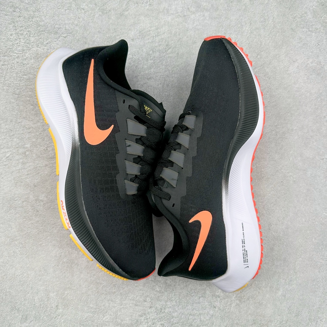 图片[3]-＃国庆福利 NK Zoom Pegasus 飞马马拉松系列网面透气缓震疾速跑鞋 九针眼网纱透气缓震疾速跑鞋 焕新升级 助力攻克湿滑的跑步征程 外底设计结合凹槽 铸就非凡抓地力 粘性橡胶助力提供非凡抓地力 合成材质与织物包覆双足 营造如袜子般透气舒适的穿着体验 传统鞋带系统易于调节 塑就个性化贴合体验 尺码：36 36.5 37.5 38 38.5 39 40 40.5 41 42 42.5 43 44 44.5 45-选品中心