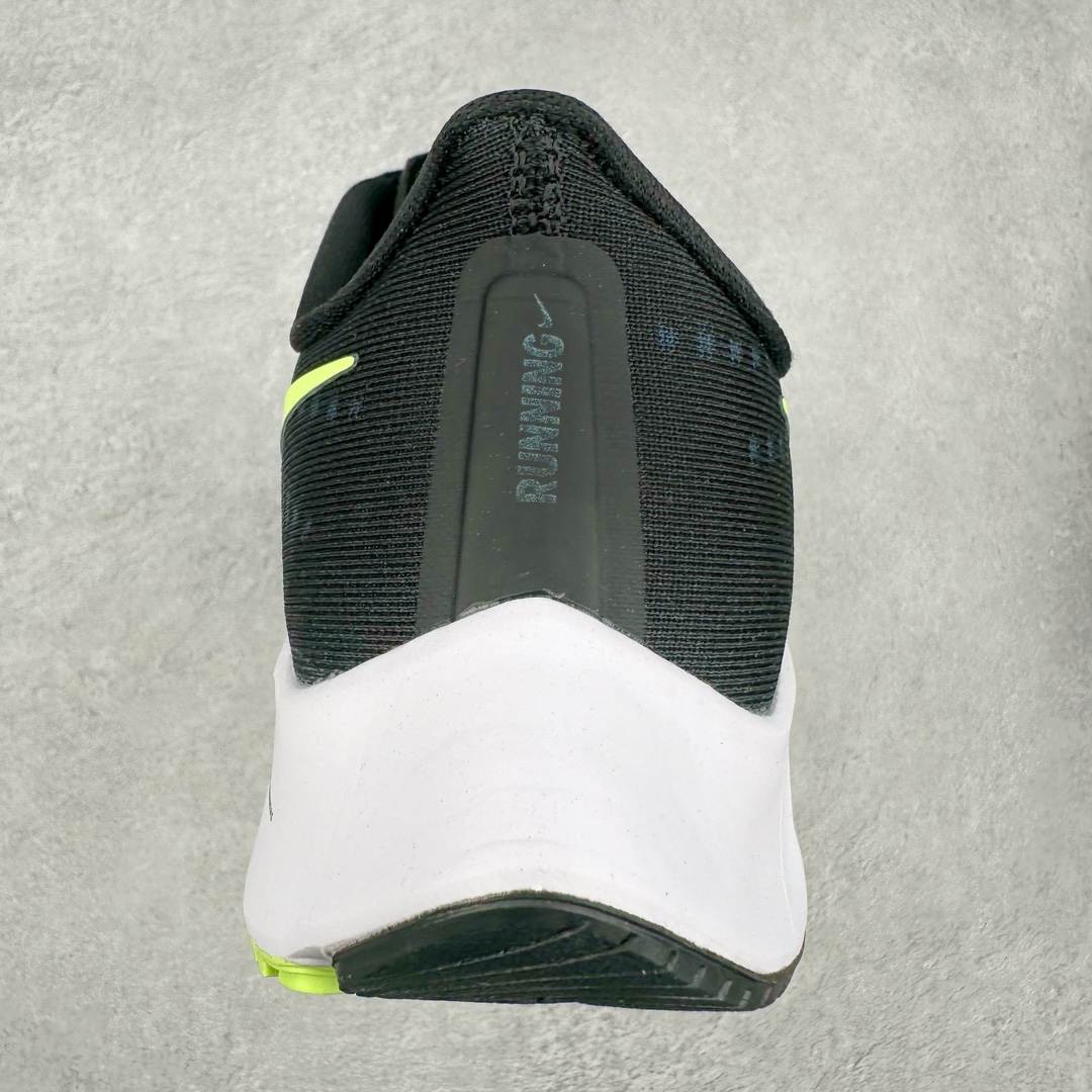 图片[8]-＃国庆福利 NK Zoom Pegasus 飞马马拉松系列网面透气缓震疾速跑鞋 九针眼网纱透气缓震疾速跑鞋 焕新升级 助力攻克湿滑的跑步征程 外底设计结合凹槽 铸就非凡抓地力 粘性橡胶助力提供非凡抓地力 合成材质与织物包覆双足 营造如袜子般透气舒适的穿着体验 传统鞋带系统易于调节 塑就个性化贴合体验 尺码：36 36.5 37.5 38 38.5 39 40 40.5 41 42 42.5 43 44 44.5 45-选品中心