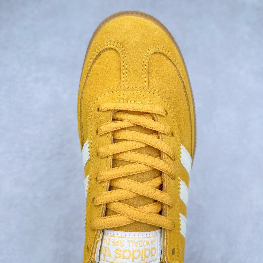 图片[4]-AD Originals Handball SPZL 手球运动员系列百搭休闲运动板鞋 IF7088 这款来自阿迪达斯的这款HANDBALL SPZL前身是一双手球运动鞋，这一次拿来复刻，所以鞋面的主要色彩选用了黑色， 鞋面外侧除了Spezial字母之外还有三叶草标志。Handball SPZL作为复古手球训练鞋与作为室内足球鞋的Samba有着异曲同工之处，但是质感更为出众的鞋身以及丰富的配色选择比起Samba来讲可以说是更胜一筹了！尺码：36 36⅔ 37⅓ 38 38⅔ 39⅓ 40 40⅔ 41⅓ 42 42⅔ 43⅓ 44 45-选品中心