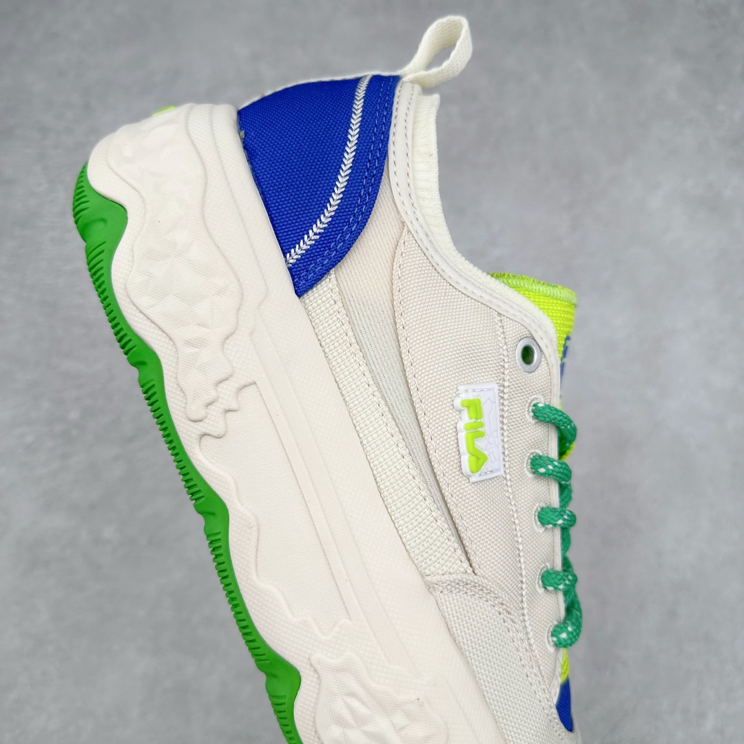 图片[6]-FILA ROCK 斐乐岩石鞋舒适百搭轻便耐磨透气减震低帮帆布鞋 FUSION 系列传承了 FILA 的百年基因，融入年轻运动及潮流文化，成为引领变革、创新突破的一代。以“1+N” 的跨界合作模式重现经典的同时创造经典。带来最出其不意的跨界合作惊喜。同时，FILAFUSION把FILA 的 DNA 融入到定制体验里，你可以随心制造厲于你的产品。FILA FUSION 的鞋家族涵盖了老爹鞋、跑步鞋、网球鞋、季节款。风格复古新潮，满足了时尚人士出行及各类运动的搭配需求，成为当下年轻人筷拥的鞋类品牌之一。FILA FUSION 走进年轻人的世界，通过年轻人运动，街舞，滑板，篮球，展现 FILA FUSION 的潮流态度和年轻文化。FILA FUSION 认为末来属于引领变革、创新突破的年轻一代，让我们一起构成 FILA 未来的蓝图吧！尺码：35.5 36 36.5 37.5 38 38.5 39 40 40.5 41 42 42.5 43 44 44.5 45 45.5-选品中心