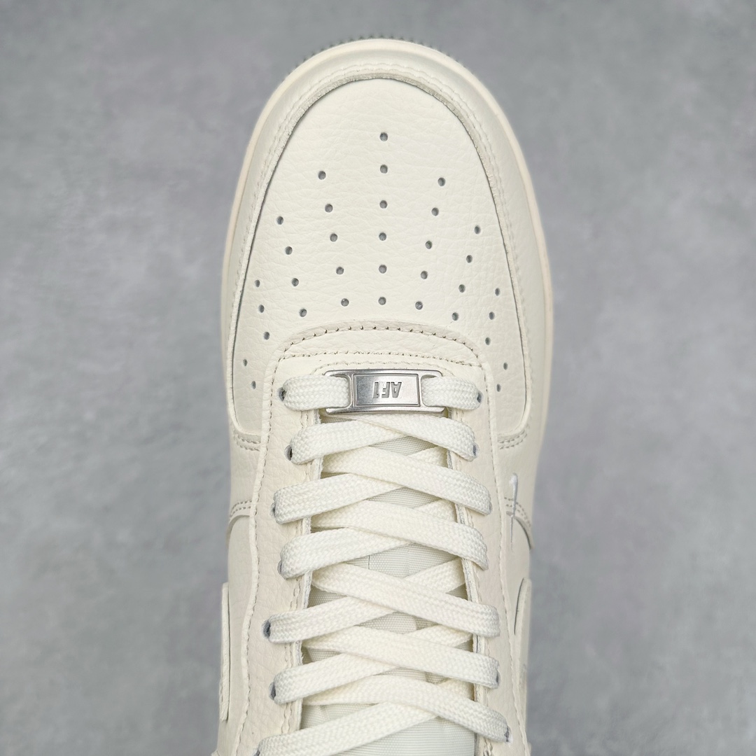 图片[4]-NK Air Force 1´07 Low 空军一号低帮百搭休闲运动板鞋 CW1888-111 柔软、弹性十足的缓震性能和出色的中底设计 横跨复古与现代的外型结合 造就出风靡全球 三十多年的Force 1 直到今天还深受青睐 尺码：36 36.5 37.5 38 38.5 39 40 40.5 41 42 42.5 43 44 44.5 45-选品中心