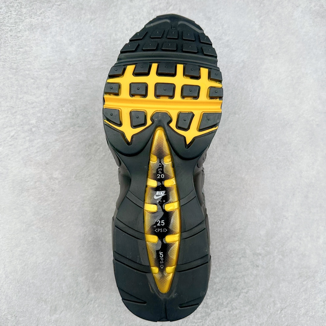 图片[9]-＃WM NK Air Max 95 复古减震气垫跑鞋 FV4710-801 经典重温 外单专供大厂出品 品质稳定 一百余色 终端操作 鞋款设计灵感源于人体构造 中底设计基于人体的脊柱构造 是整体设计的核心 尼龙孔眼代表了肋骨 而分层式面板和网眼象征着肌肉纤维和肉体组织 Air Max 95采用了两个独立的吹塑成型的Air-Sole单元 并首次在前掌使用可视化气垫设计 Swoosh logo夜当作一个 点符号放在了鞋子的后帮位置 20年的发展让 AIR MAX 95有了不同的故事 20年后再度面向世人的时候 焕然一新的面貌 让人有了另外一种清新脱俗的感觉 尺码：36 37.5 38 39 40 41 42 43 44 45 46-选品中心