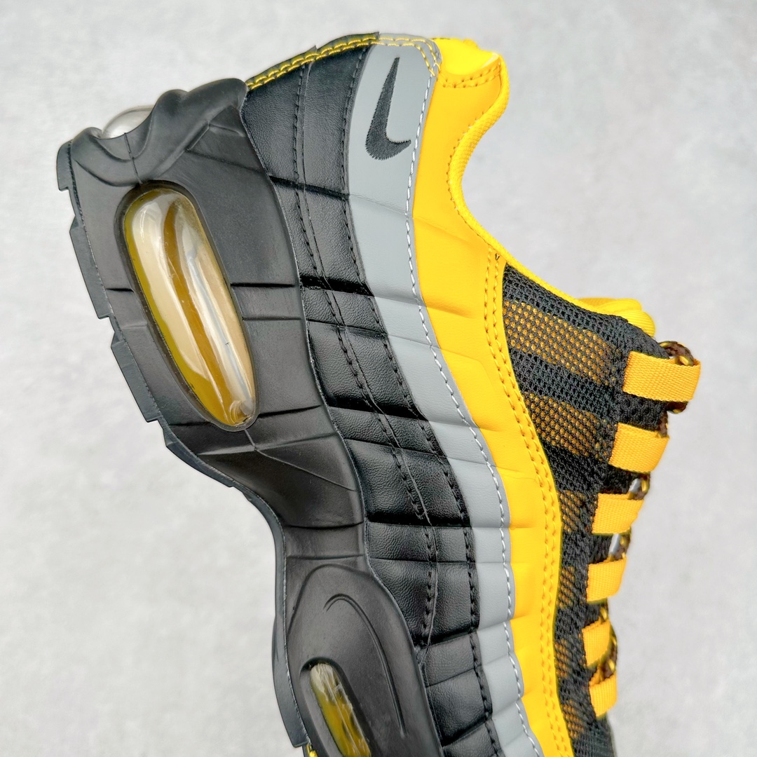 图片[6]-＃WM NK Air Max 95 复古减震气垫跑鞋 FV4710-801 经典重温 外单专供大厂出品 品质稳定 一百余色 终端操作 鞋款设计灵感源于人体构造 中底设计基于人体的脊柱构造 是整体设计的核心 尼龙孔眼代表了肋骨 而分层式面板和网眼象征着肌肉纤维和肉体组织 Air Max 95采用了两个独立的吹塑成型的Air-Sole单元 并首次在前掌使用可视化气垫设计 Swoosh logo夜当作一个 点符号放在了鞋子的后帮位置 20年的发展让 AIR MAX 95有了不同的故事 20年后再度面向世人的时候 焕然一新的面貌 让人有了另外一种清新脱俗的感觉 尺码：36 37.5 38 39 40 41 42 43 44 45 46-选品中心