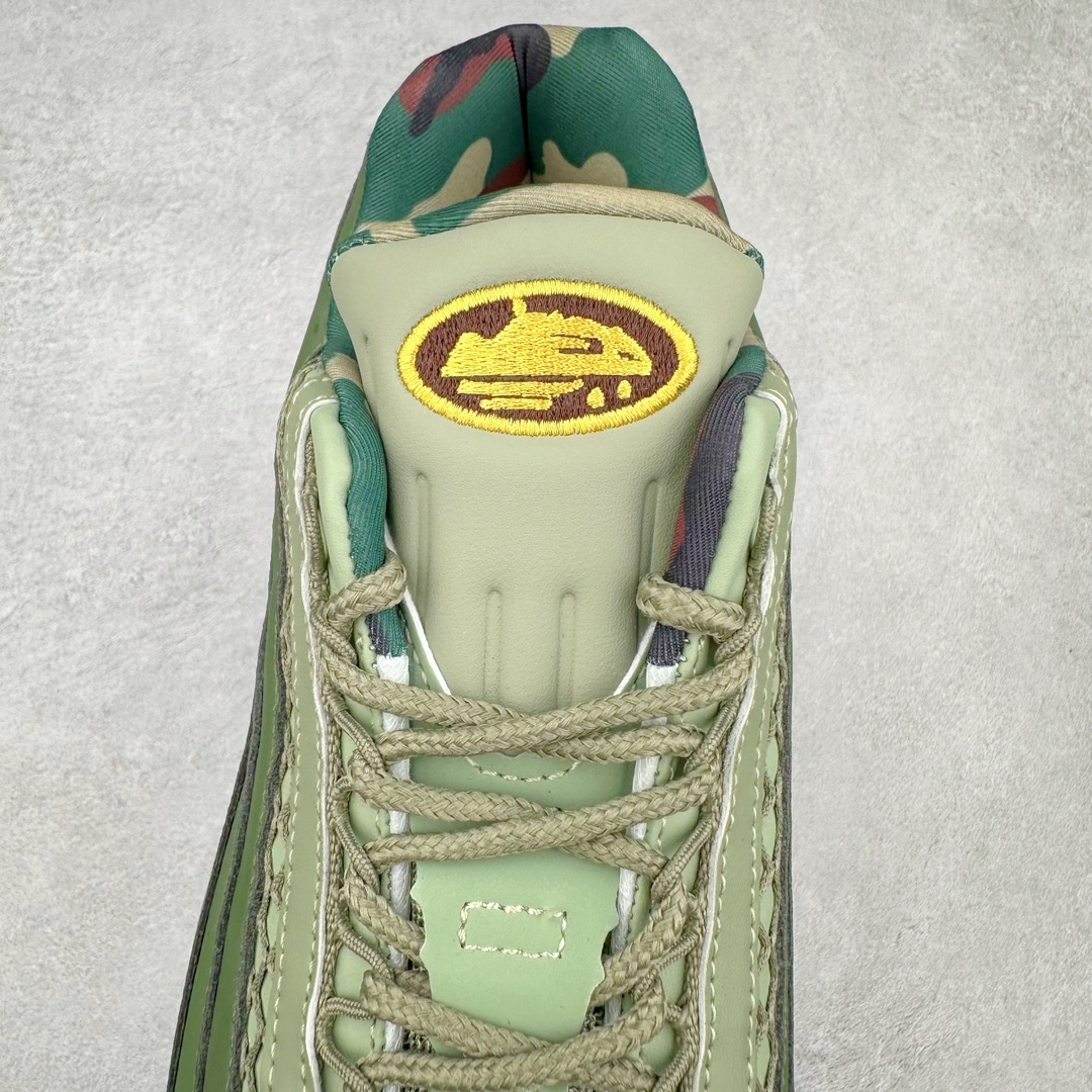 图片[5]-＃WM NK Air Max 95 复古减震气垫跑鞋 FB2709-300 经典重温 外单专供大厂出品 品质稳定 一百余色 终端操作 鞋款设计灵感源于人体构造 中底设计基于人体的脊柱构造 是整体设计的核心 尼龙孔眼代表了肋骨 而分层式面板和网眼象征着肌肉纤维和肉体组织 Air Max 95采用了两个独立的吹塑成型的Air-Sole单元 并首次在前掌使用可视化气垫设计 Swoosh logo夜当作一个 点符号放在了鞋子的后帮位置 20年的发展让 AIR MAX 95有了不同的故事 20年后再度面向世人的时候 焕然一新的面貌 让人有了另外一种清新脱俗的感觉 尺码：36 37.5 38 39 40 41 42 43 44 45 46-选品中心