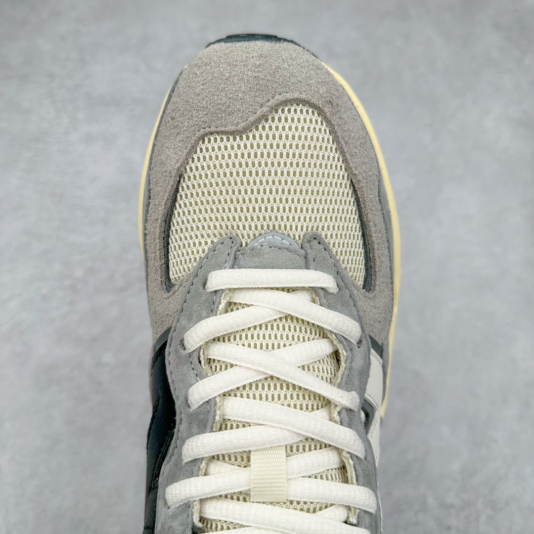 图片[4]-＃小红书爆款‼️New Balance/新百伦 NB5740系列 复古休闲运动跑鞋 特别以1988年首度面世的经典574作为设计蓝本 保留574简约易衬的80s鞋型轮廓 同时再加以向90年代特立独行的抢眼美学致敬 凭借多种严选的优质素材重塑出让人耳目一新又充满层次感的革新中低结构 另一方面 为呼应90年代的巨大化潮流 鞋侧也点题采用了相应的巨大化N字Logo 并且加上反光细节点缀 再结合同样启发自574并经过改良的抓地鞋底 可谓集结两大年代的注目设计元素 尺码：36 36.5 37 37.5 38 38.5 39 40 40.5 41 42 42.5 43 44 45-选品中心