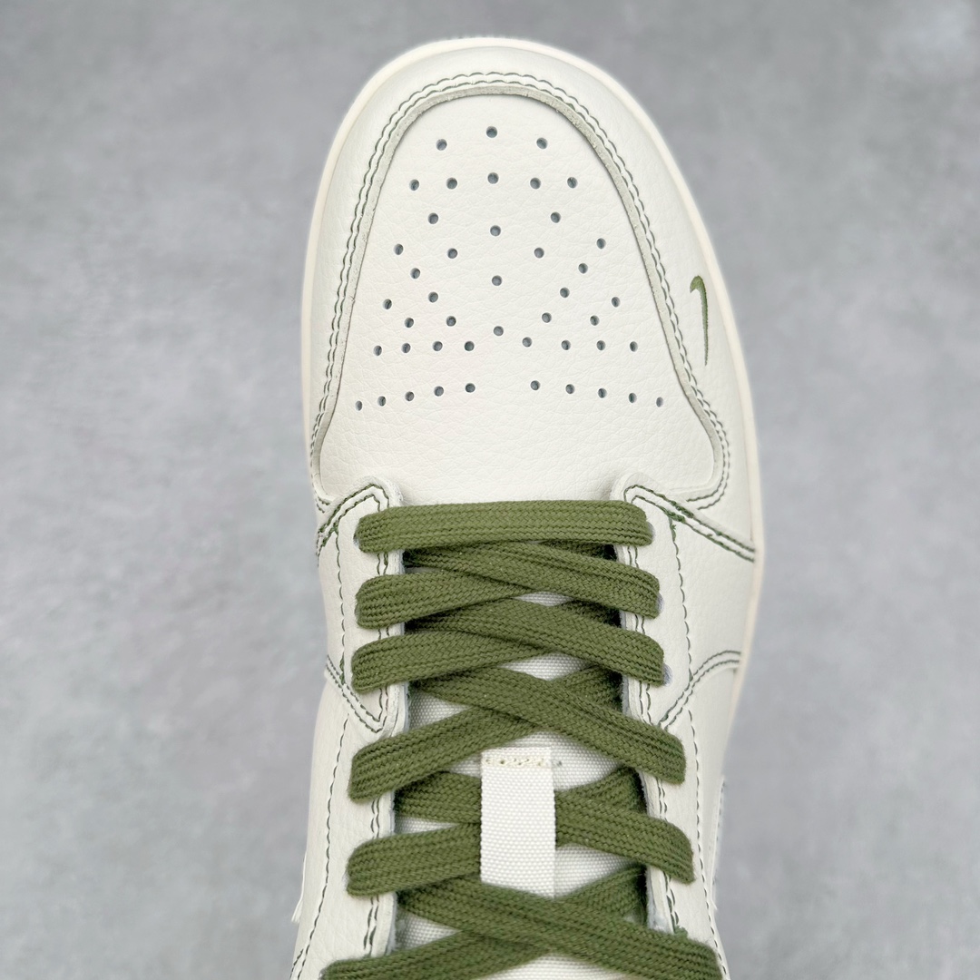 图片[4]-Air Jordan AJ1 Low 低帮系列定制配色 CF3688-021 原厂内置气垫魔块 A模大底 头层小牛皮 鞋舌AJ原厂专用牛津布+AJ专用反口珍珠布+原厂无杂质高弹内里海棉+特殊封边弹力鞋带 尺码：36 36.5 37.5 38 38.5 39 40 40.5 41 42 42.5 43 44 44.5 45 46-选品中心