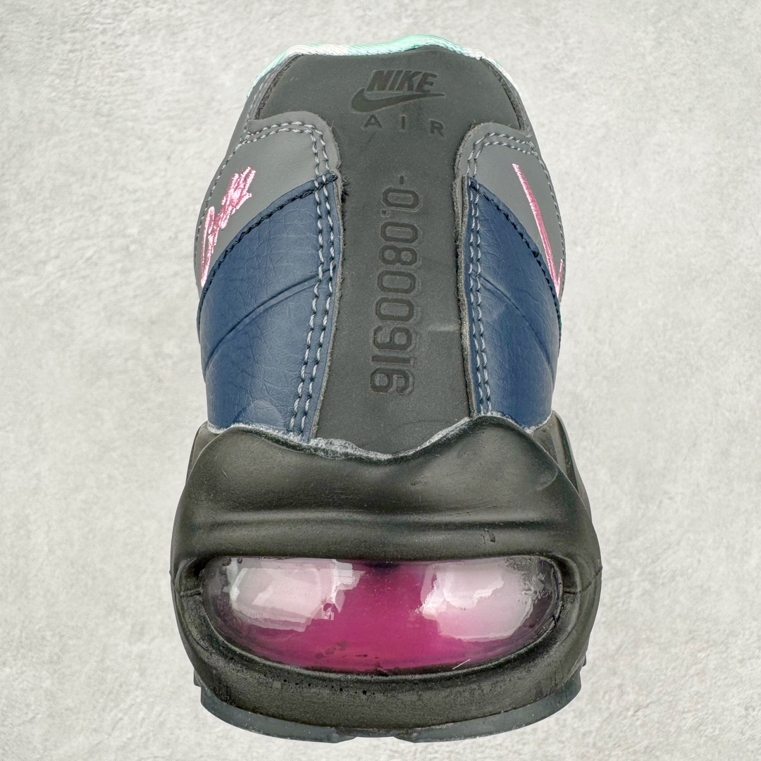 图片[8]-＃WM NK Air Max 95 复古减震气垫跑鞋 FB2709-001 经典重温 外单专供大厂出品 品质稳定 一百余色 终端操作 鞋款设计灵感源于人体构造 中底设计基于人体的脊柱构造 是整体设计的核心 尼龙孔眼代表了肋骨 而分层式面板和网眼象征着肌肉纤维和肉体组织 Air Max 95采用了两个独立的吹塑成型的Air-Sole单元 并首次在前掌使用可视化气垫设计 Swoosh logo夜当作一个 点符号放在了鞋子的后帮位置 20年的发展让 AIR MAX 95有了不同的故事 20年后再度面向世人的时候 焕然一新的面貌 让人有了另外一种清新脱俗的感觉 尺码：36 37.5 38 39 40 41 42 43 44 45 46-选品中心