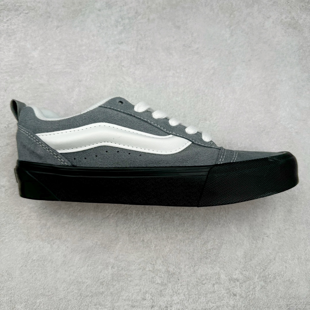 Vans Knu Skool 深灰黑底 百搭休闲防滑减震面包鞋 货号:VN000D22PWT 尺码:35 36 36.5 37 38 38.5 39 40 40.5 41 42 42.5 43 44 45-选品中心