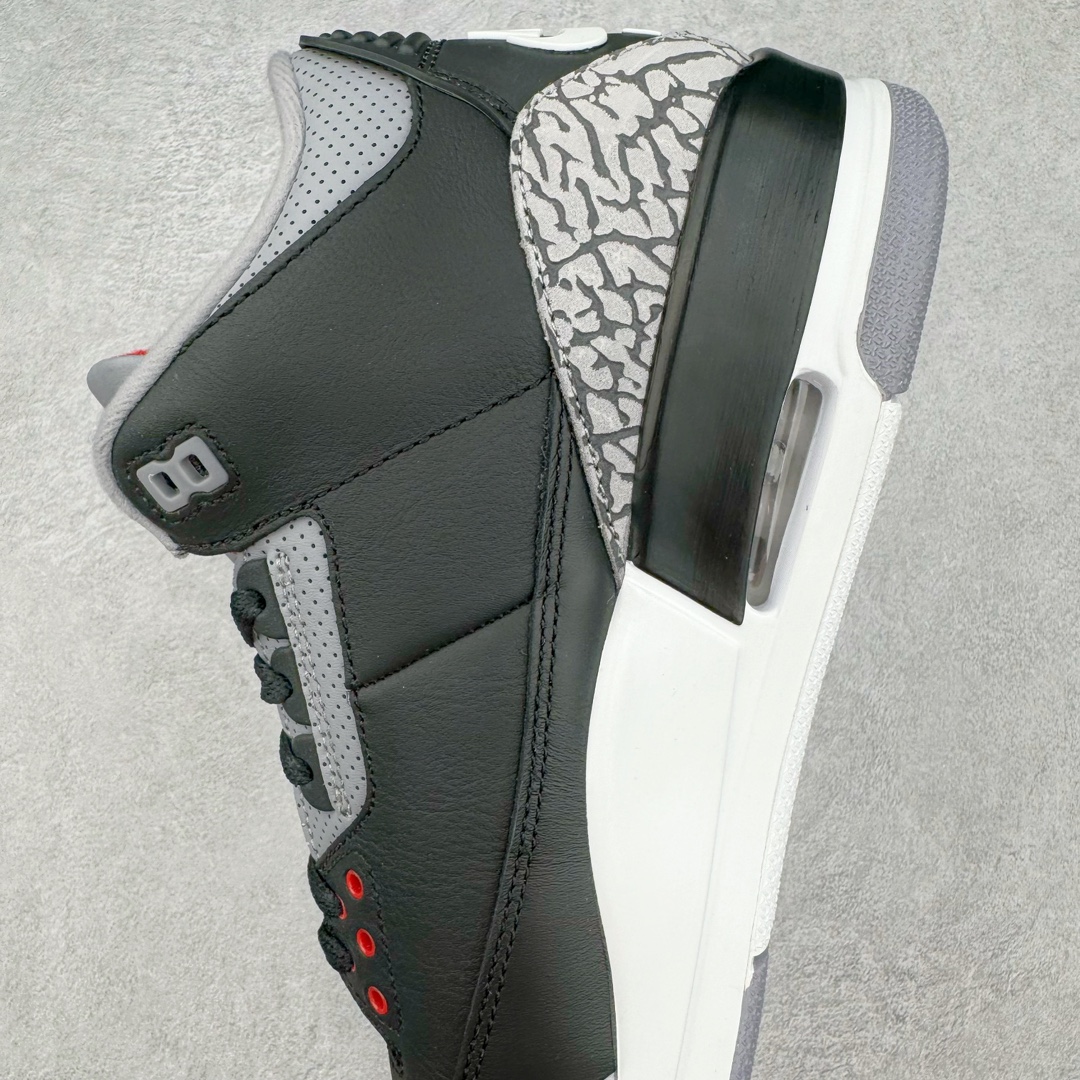 图片[7]-＃QD纯原 Air Jordan AJ3 Retro 复刻黑水泥 DN3707-010 圈内最强三代系列 匠心打造 开发时长超过半年 目前可过各类鉴定或无法鉴定 裸鞋随便操作 全套原纸板楦头开发 原厂大底磨具加持立体防滑纹理 原装可视Air Sole气垫 原汁原味最完美的三代版型 唯一正确鞋头趴度弧度高度鞋身腰线 原厂TPU彩虹扎染后跟饰片 正确内里反口里网布 皮料菱角分明不变形无多余毛边 广东原厂zp同批次手工大底描漆拉丝 市场唯一原厂鞋扣模具 原厂织唛标 原厂飞人电绣工艺 尾指中部跳三针 独家绑鞋带手法 印刷中底布 四线拉帮 米色美纹纸贴合固定 进口港宝加持 后跟自然饱满 全鞋荧光划线卡点 追求极致完美 每一双都是工艺品 多重QC质检 超越公司货的品控标准 实实在在的免检产品 尺码：40.5 41 42 42.5 43 44 44.5 45 45.5 46 47.5 48.5-选品中心