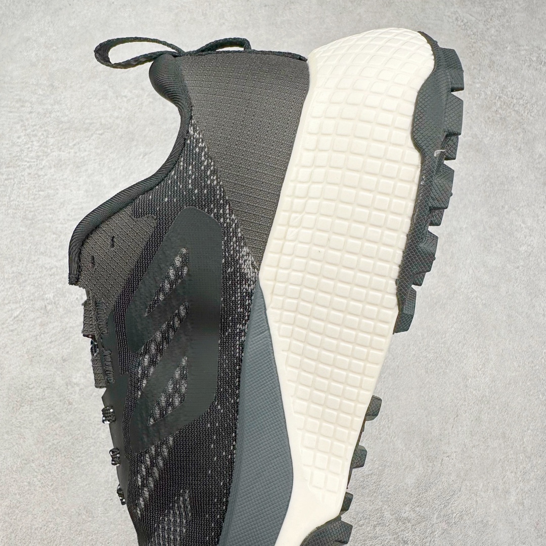 图片[7]-THE NORTH FACE 北面防滑耐磨防水低帮户外功能鞋 有许多相当专业的户外爱好者 非常关心像是越野跑、专业登山鞋等一系列的户外鞋款开箱 本次介绍比较不一样的休闲机能鞋 带来登山朋友爱用的户外品牌北面The North Face的休闲系列徒步鞋款介绍，希望能提供大家于生活与轻旅行的不同选择。不少户外运动爱好者喜欢的专业登山品牌（北面）The North Face自1966年创立，由两位热爱登山徒步的年轻登山者于美西旧金山开创，不断透过研发与创新，并且将最先进的技术结合在服装与鞋款设计，生产多种外型帅气且专业能力非常强的户外服饰，备受欢迎。户外版有许多相当专业的户外爱好者，非常关心像是越野跑、专业登山鞋等一系列的户外鞋款开箱，本次介绍比较不一样的休闲机能鞋，带来登山朋友爱用的户外品牌北面The North Face的休闲系列徒步鞋款介绍，希望能提供大家于生活与轻旅行的不同选择。此鞋并非归类在专业登山鞋家族中，而是以高性价比、适合日常训练作为主推卖点，对登山初学的朋友来说，这双鞋耐磨与耐穿程度更是入手的绝佳理由，但是对进阶登山者而言，此鞋可能无法战胜难度更高的徒步登山路线。脚感与登山靴的稳健非常不一样，也不是越野跑鞋的野性、更非慢跑鞋的敏捷，个人觉得此鞋足感非常独特，XtraFoam中底的泡沫材质非常柔软，即使没有鞋带系统辅助，但是EXTS外底抓地系统底纹够深，每一步都十分平稳。尺码：39 40 40.5 41 42 42.5 43 44 44.5 45-选品中心