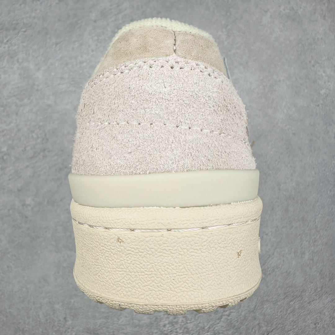 图片[8]-＃纯原特价福利 AD Forum 84 Low OG 低帮百搭潮流休闲运动板鞋 以复古篮球鞋的外形为基础 采用皮革拼接 简约百搭 更加贴合舒适 中底内侧网格造型起到点睛之笔 外底橡胶 更显复古 尺码：36 36.5 37.5 38 38.5 39 40 40.5 41 42 42.5 43 44 44.5 45-选品中心