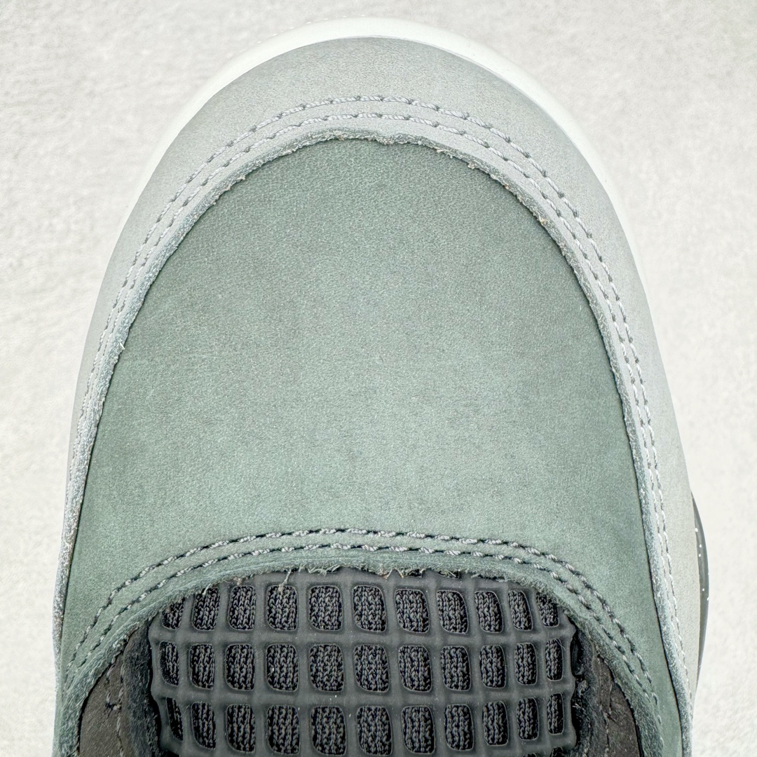 图片[14]-＃Ljr Air Jordan AJ4 Retro \\\” Fear \\\” 黑白恐惧 复刻2024版 FQ8138-002 圈内高端零售标杆 独家外贸特供 耗时半年巨作 全套原纸板楦头开发 原厂特供皮料加持 确保原汁原味 完美呈现四代版型 一比一鞋头弧度高度鞋身弧度 数据细节工艺流程均保持原鞋一致 原厂TPU网格鞋带扣 正确内里网布 菱角分明不变形无多余毛边 柔软性质感一致于原鞋 市场唯一原厂鞋扣模具 背面可见隐藏注塑口 原厂织唛标 原厂飞人电绣工艺 尾指中部跳三针 独家绑鞋带手法 印刷中底布 四线拉帮 米色美纹纸贴合固定 进口港宝加持 后跟自然饱满 全鞋荧光划线卡点 追求极致完美 每一双都是工艺品 多重QC质检 超越公司货的品控标准 实实在在的免检产品 尺码：40.5 41 42 42.5 43 44 44.5 45 45.5 46 47.5 48.5-选品中心