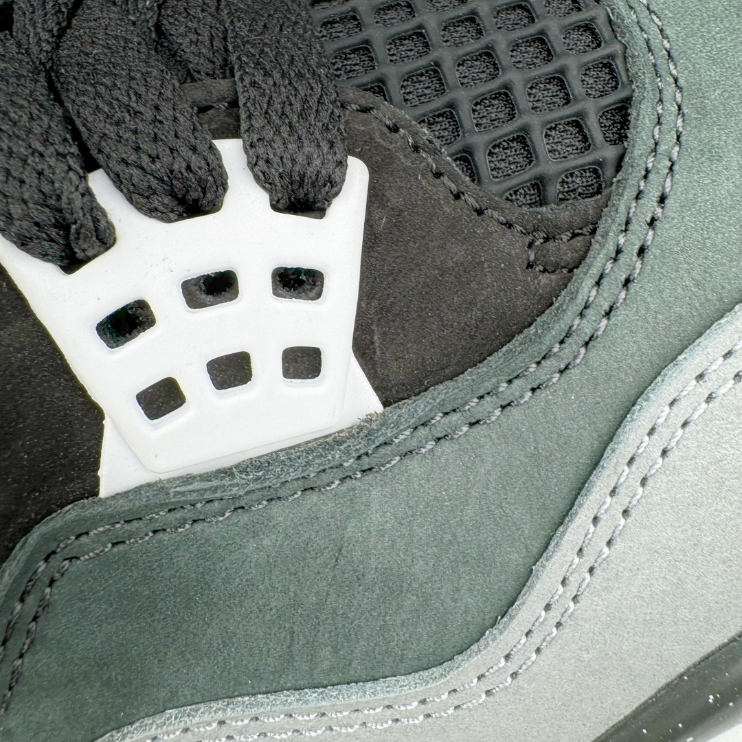 图片[15]-＃Ljr Air Jordan AJ4 Retro \\\” Fear \\\” 黑白恐惧 复刻2024版 FQ8138-002 圈内高端零售标杆 独家外贸特供 耗时半年巨作 全套原纸板楦头开发 原厂特供皮料加持 确保原汁原味 完美呈现四代版型 一比一鞋头弧度高度鞋身弧度 数据细节工艺流程均保持原鞋一致 原厂TPU网格鞋带扣 正确内里网布 菱角分明不变形无多余毛边 柔软性质感一致于原鞋 市场唯一原厂鞋扣模具 背面可见隐藏注塑口 原厂织唛标 原厂飞人电绣工艺 尾指中部跳三针 独家绑鞋带手法 印刷中底布 四线拉帮 米色美纹纸贴合固定 进口港宝加持 后跟自然饱满 全鞋荧光划线卡点 追求极致完美 每一双都是工艺品 多重QC质检 超越公司货的品控标准 实实在在的免检产品 尺码：40.5 41 42 42.5 43 44 44.5 45 45.5 46 47.5 48.5-选品中心
