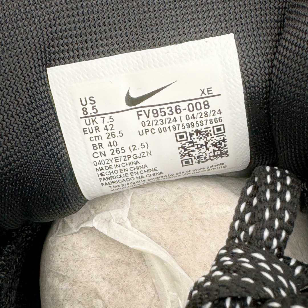 图片[11]-＃TG纯原 NK Zoom Pegasus 飞马41代马拉松系列网面透气缓震疾速跑鞋 FV9536-008 拥有 Zoom Air 一如既往的稳定感和流畅感 鞋面采用工程网眼设计 为特定高热区域营造出色透气性 进一步增加鞋面的穿孔数量 让足部能够快速散热 中足搭配 Flywire 飞线 在高速运动时营造舒适稳定的贴合感 内置Zoon气垫加持 动力十足 尺码：36 36.5 37.5 38 38.5 39 40 40.5 41 42 42.5 43 44 44.5 45-选品中心