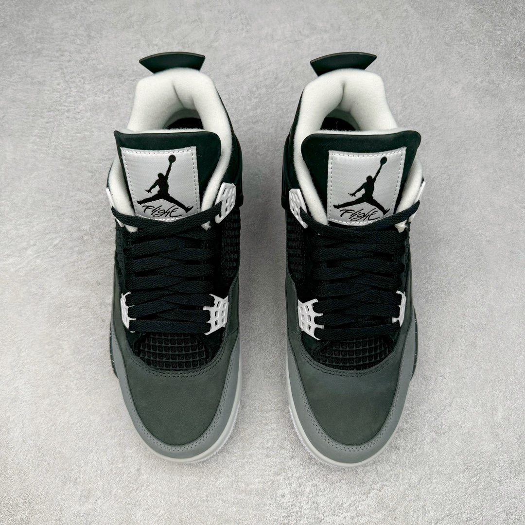 图片[2]-＃Y3纯原 Air Jordan AJ4 Retro \\\” Fear \\\” 黑白恐惧 复刻2024版 FQ8138-002 市售天花板产物 耗时半年巨作 全套原纸板楦头开发 原厂特供皮料加持 确保原汁原味 完美呈现四代版型 一比一鞋头弧度高度鞋身弧度 数据细节工艺流程均保持原鞋一致 原厂TPU网格鞋带扣 正确内里网布 菱角分明不变形无多余毛边 柔软性质感一致于原鞋 市场唯一原厂鞋扣模具 背面可见隐藏注塑口 原厂织唛标 原厂飞人电绣工艺 尾指中部跳三针 独家绑鞋带手法 印刷中底布 四线拉帮 米色美纹纸贴合固定 进口港宝加持 后跟自然饱满 全鞋荧光划线卡点 追求极致完美 每一双都是工艺品 多重QC质检 超越公司货的品控标准 实实在在的免检产品 尺码：40.5 41 42 42.5 43 44 44.5 45 46 47.5 48.5-选品中心