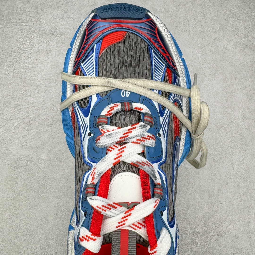 图片[4]-＃VG零售版 BALENCIAGA 3XL Sneakers 巴黎世家十代网布系带低帮走秀复古老爹鞋 全套原纸板楦头开发 最原汁原味的灵魂版型 全鞋荧光划线卡点 胶水把控整洁度追求极致完美 每一双都是工艺品 多重QC质检 超越公司货的品控标准 实实在在的免检产品 原盒原配 正确字体电绣 粗细、位置、大小正确 侧边TPU 透气孔匹配意产原版 正确分离大底 TPU软底 原版一致大底LOGO 立体感十足 原厂皮料水洗做旧 采购原厂网纱 不含皮革 网布材料和聚氨酯 磨损效果 鞋头边缘和后帮 Balenciaga 徽标 鞋面和后跟凸印尺码 鞋舌 3XL 橡胶品牌标识和反光细节 鞋帮拉袢和鞋舌拉祥 配反光细节 备用鞋带在鞋履前侧 可在穿着前取下 便于不同造型搭配 正常尺码 尺码：35 36 37 38 39 40 41 42 43 44 45 46-选品中心