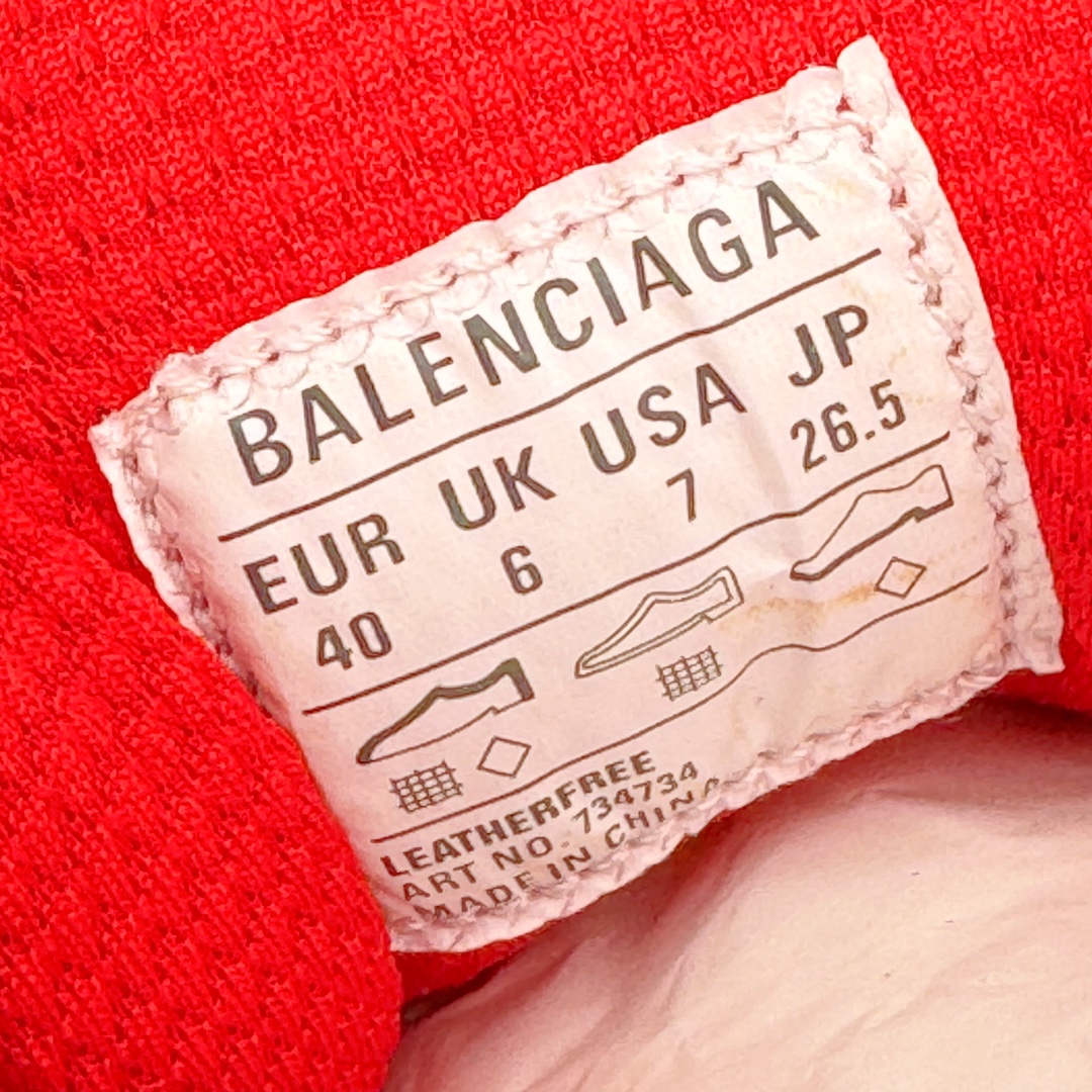 图片[10]-＃VG零售版 BALENCIAGA 3XL Sneakers 巴黎世家十代网布系带低帮走秀复古老爹鞋 全套原纸板楦头开发 最原汁原味的灵魂版型 全鞋荧光划线卡点 胶水把控整洁度追求极致完美 每一双都是工艺品 多重QC质检 超越公司货的品控标准 实实在在的免检产品 原盒原配 正确字体电绣 粗细、位置、大小正确 侧边TPU 透气孔匹配意产原版 正确分离大底 TPU软底 原版一致大底LOGO 立体感十足 原厂皮料水洗做旧 采购原厂网纱 不含皮革 网布材料和聚氨酯 磨损效果 鞋头边缘和后帮 Balenciaga 徽标 鞋面和后跟凸印尺码 鞋舌 3XL 橡胶品牌标识和反光细节 鞋帮拉袢和鞋舌拉祥 配反光细节 备用鞋带在鞋履前侧 可在穿着前取下 便于不同造型搭配 正常尺码 尺码：35 36 37 38 39 40 41 42 43 44 45 46-选品中心