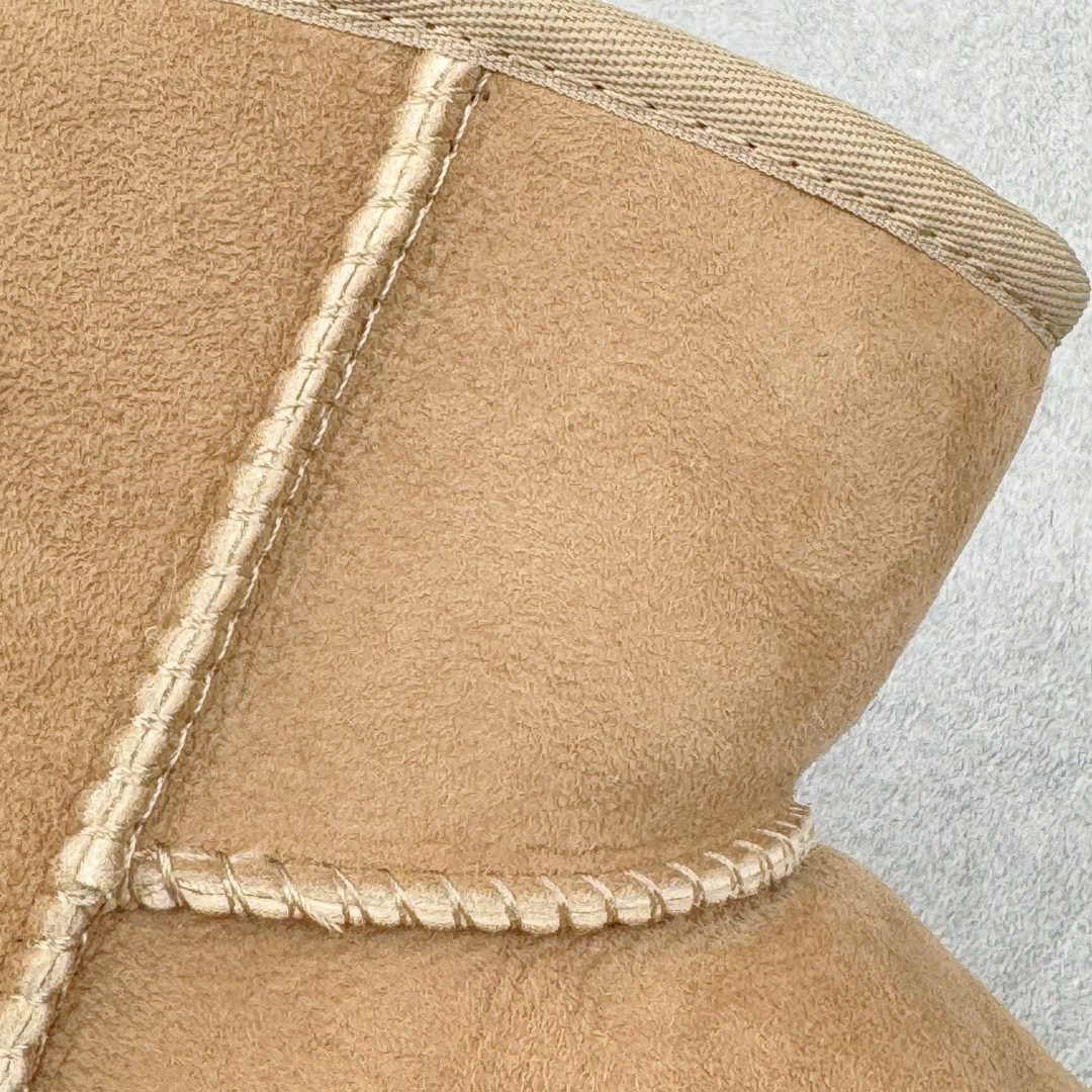 图片[14]-＃SP原厂 UGG 6222 经典短筒秋冬羊皮毛一体雪地靴 全鞋采用ZP同厂 隆丰A级澳洲进口羊皮毛一体 品牌代工厂生产线 完全遵循ZP工艺流程 代工厂原厂版师 秉承无原鞋不开发选择 注重每一处细节 市面最正版型 TREADLITE\\\”轻翼\\\”科技外底 轻便/耐用/柔韧/桩型【售后郑重承诺】一个月内若出现重大脱胶/断底等质量问题 直接为您换新！尺码：35 36 37 38 39 40-选品中心