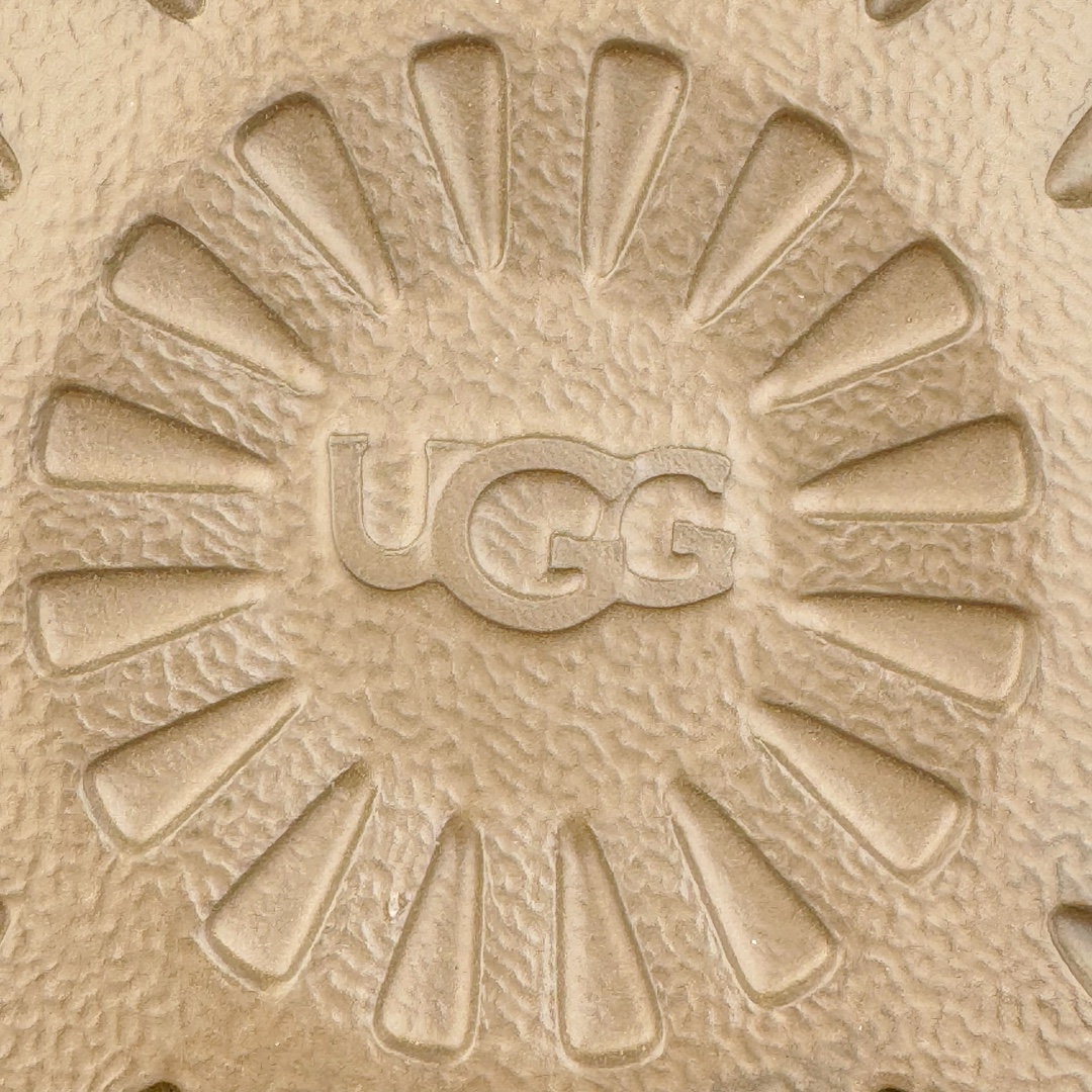 图片[15]-＃SP原厂 UGG 6222 经典短筒秋冬羊皮毛一体雪地靴 全鞋采用ZP同厂 隆丰A级澳洲进口羊皮毛一体 品牌代工厂生产线 完全遵循ZP工艺流程 代工厂原厂版师 秉承无原鞋不开发选择 注重每一处细节 市面最正版型 TREADLITE\\\”轻翼\\\”科技外底 轻便/耐用/柔韧/桩型【售后郑重承诺】一个月内若出现重大脱胶/断底等质量问题 直接为您换新！尺码：35 36 37 38 39 40-选品中心