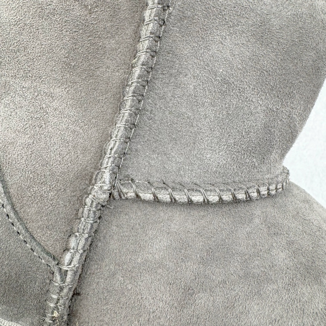 图片[14]-＃SP原厂 UGG 6222 经典短筒秋冬羊皮毛一体雪地靴 全鞋采用ZP同厂 隆丰A级澳洲进口羊皮毛一体 品牌代工厂生产线 完全遵循ZP工艺流程 代工厂原厂版师 秉承无原鞋不开发选择 注重每一处细节 市面最正版型 TREADLITE\\\”轻翼\\\”科技外底 轻便/耐用/柔韧/桩型【售后郑重承诺】一个月内若出现重大脱胶/断底等质量问题 直接为您换新！尺码：35 36 37 38 39 40-选品中心