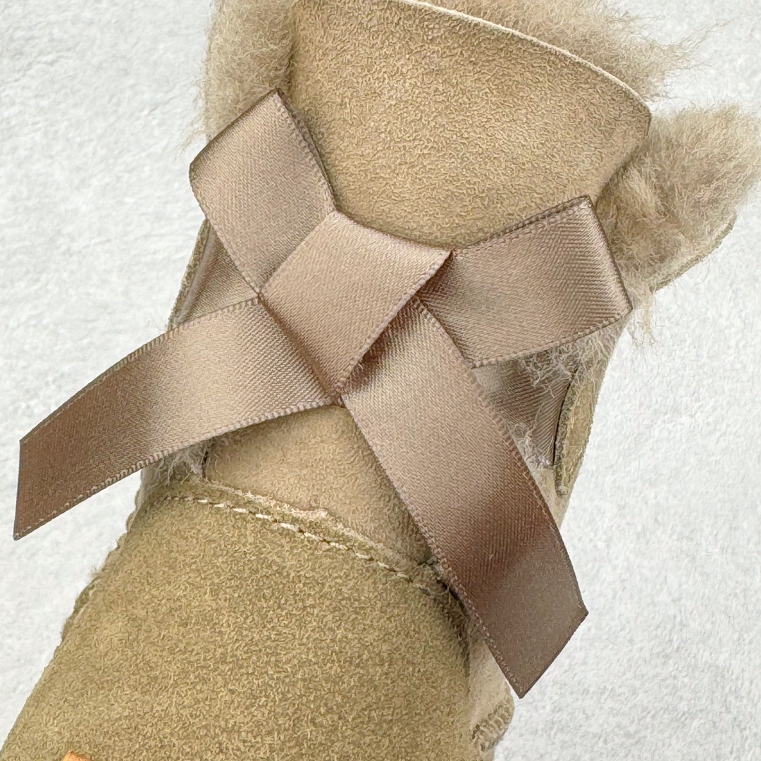 图片[12]-＃SP原厂 UGG 6501 单丝带蝴蝶结秋冬羊皮毛一体雪地靴 全鞋采用ZP同厂 隆丰A级澳洲进口羊皮毛一体 品牌代工厂生产线 完全遵循ZP工艺流程 代工厂原厂版师 秉承无原鞋不开发选择 注重每一处细节 市面最正版型 TREADLITE\\\”轻翼\\\”科技外底 轻便/耐用/柔韧/桩型【售后郑重承诺】一个月内若出现重大脱胶/断底等质量问题 直接为您换新！尺码：35 36 37 38 39 40-选品中心