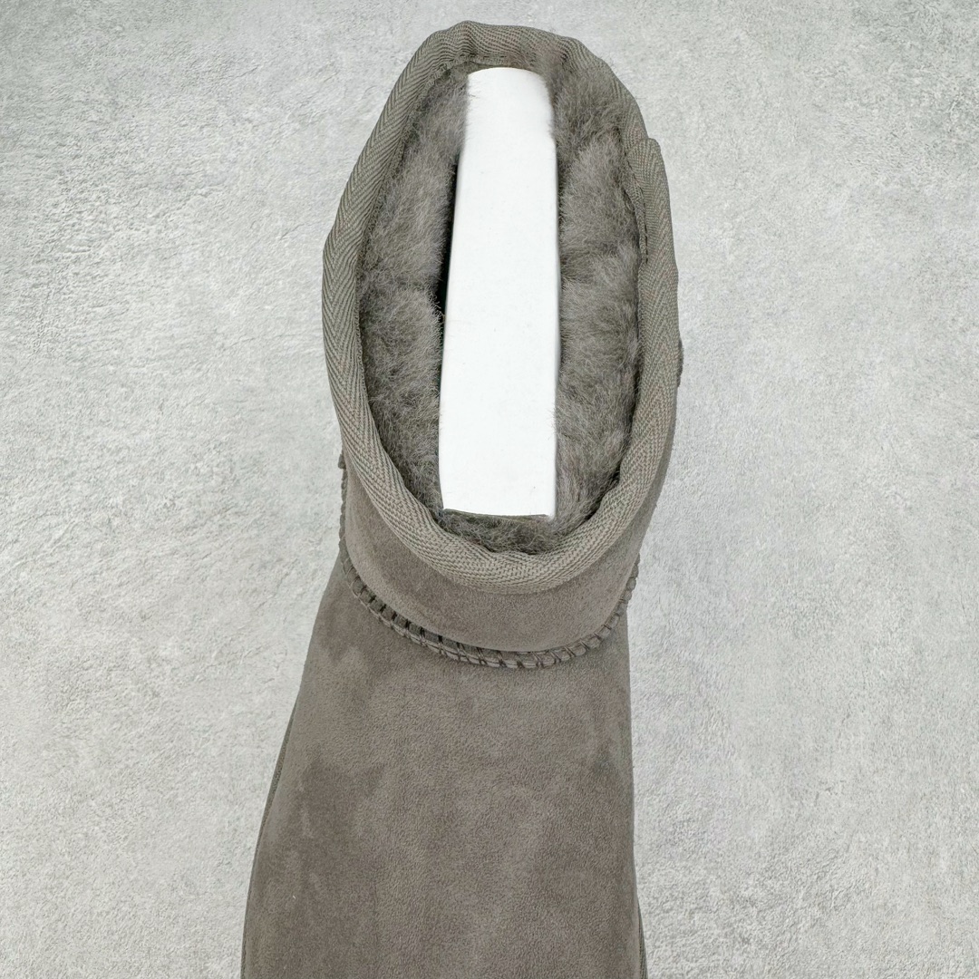 图片[5]-＃SP原厂 UGG 2072 男款经典短筒秋冬羊皮毛一体雪地靴 全鞋采用ZP同厂 隆丰A级澳洲进口羊皮毛一体 品牌代工厂生产线 完全遵循ZP工艺流程 代工厂原厂版师 秉承无原鞋不开发选择 注重每一处细节 市面最正版型 TREADLITE\\\”轻翼\\\”科技外底 轻便/耐用/柔韧/桩型【售后郑重承诺】一个月内若出现重大脱胶/断底等质量问题 直接为您换新！尺码：40 41 42 43 44-选品中心