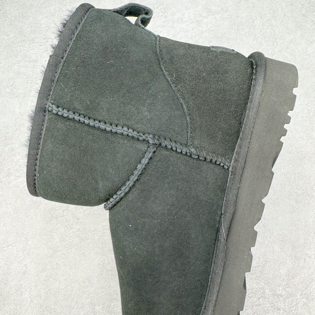 图片[7]-＃SP原厂 UGG 2072 男款经典短筒秋冬羊皮毛一体雪地靴 全鞋采用ZP同厂 隆丰A级澳洲进口羊皮毛一体 品牌代工厂生产线 完全遵循ZP工艺流程 代工厂原厂版师 秉承无原鞋不开发选择 注重每一处细节 市面最正版型 TREADLITE\\\”轻翼\\\”科技外底 轻便/耐用/柔韧/桩型【售后郑重承诺】一个月内若出现重大脱胶/断底等质量问题 直接为您换新！尺码：40 41 42 43 44-选品中心