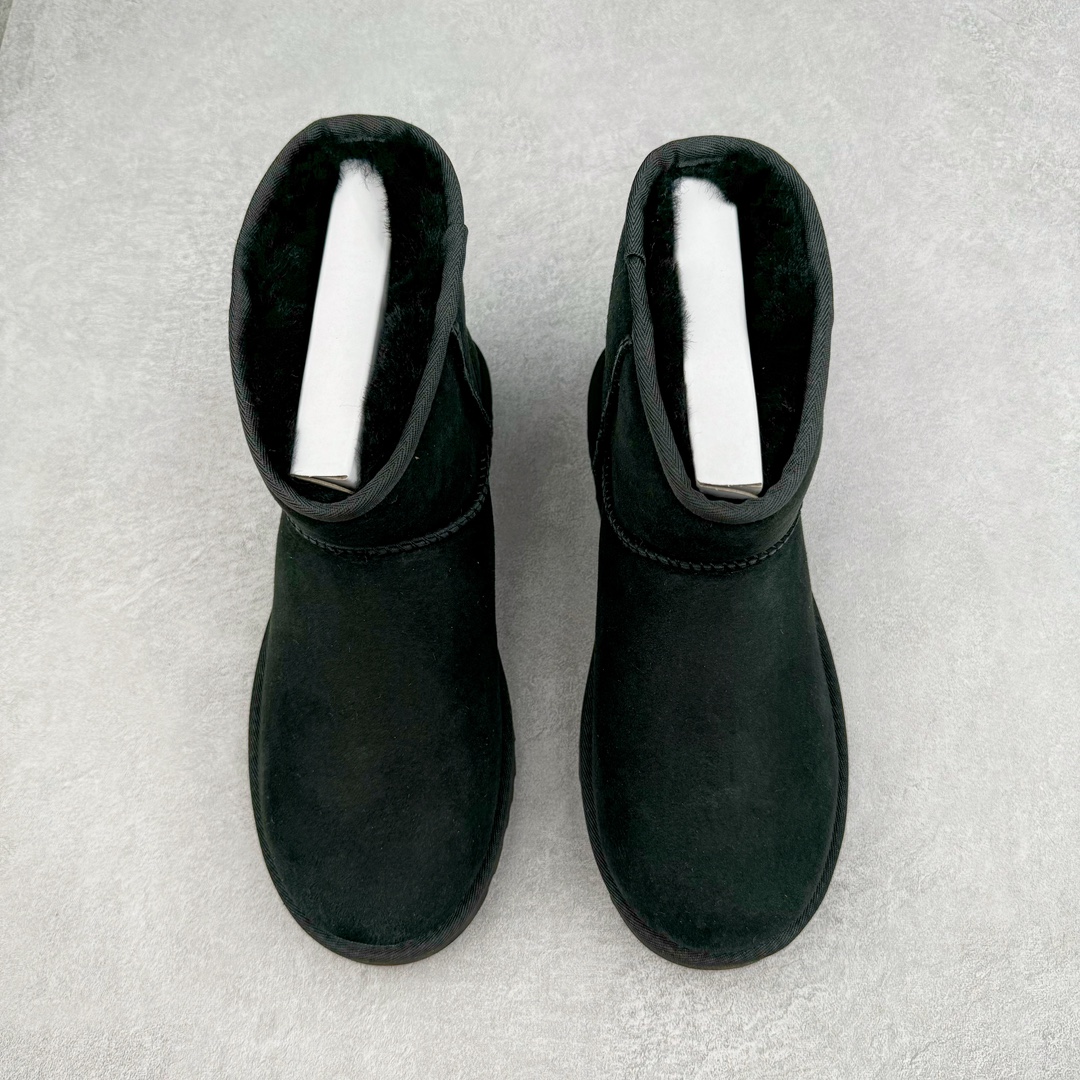 图片[2]-＃SP原厂 UGG 2072 男款经典短筒秋冬羊皮毛一体雪地靴 全鞋采用ZP同厂 隆丰A级澳洲进口羊皮毛一体 品牌代工厂生产线 完全遵循ZP工艺流程 代工厂原厂版师 秉承无原鞋不开发选择 注重每一处细节 市面最正版型 TREADLITE\\\”轻翼\\\”科技外底 轻便/耐用/柔韧/桩型【售后郑重承诺】一个月内若出现重大脱胶/断底等质量问题 直接为您换新！尺码：40 41 42 43 44-选品中心