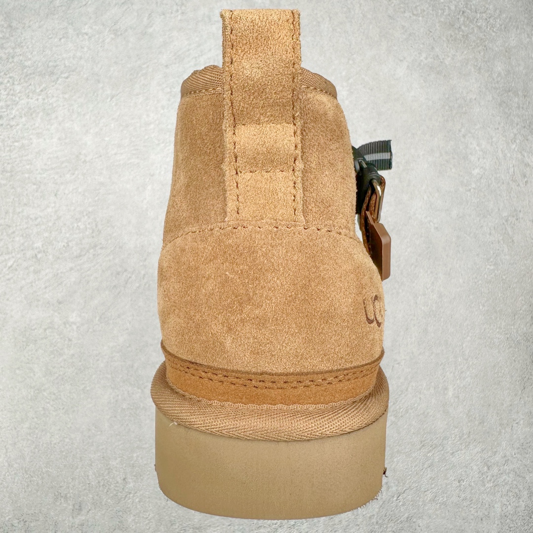 图片[8]-＃纯原 UGG 4526 秋冬羊皮毛一体雪地靴 全鞋采用ZP同厂 隆丰A级澳洲进口羊皮毛一体 品牌代工厂生产线 完全遵循ZP工艺流程 代工厂原厂版师 秉承无原鞋不开发选择 注重每一处细节 市面最正版型 TREADLITE\\\”轻翼\\\”科技外底 轻便/耐用/柔韧/桩型【售后郑重承诺】一个月内若出现重大脱胶/断底等质量问题 直接为您换新！尺码：40 41 42 43 44-选品中心