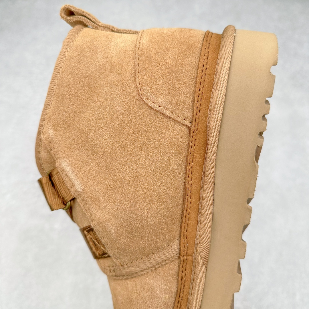 图片[7]-＃纯原 UGG 4526 秋冬羊皮毛一体雪地靴 全鞋采用ZP同厂 隆丰A级澳洲进口羊皮毛一体 品牌代工厂生产线 完全遵循ZP工艺流程 代工厂原厂版师 秉承无原鞋不开发选择 注重每一处细节 市面最正版型 TREADLITE\\\”轻翼\\\”科技外底 轻便/耐用/柔韧/桩型【售后郑重承诺】一个月内若出现重大脱胶/断底等质量问题 直接为您换新！尺码：40 41 42 43 44-选品中心